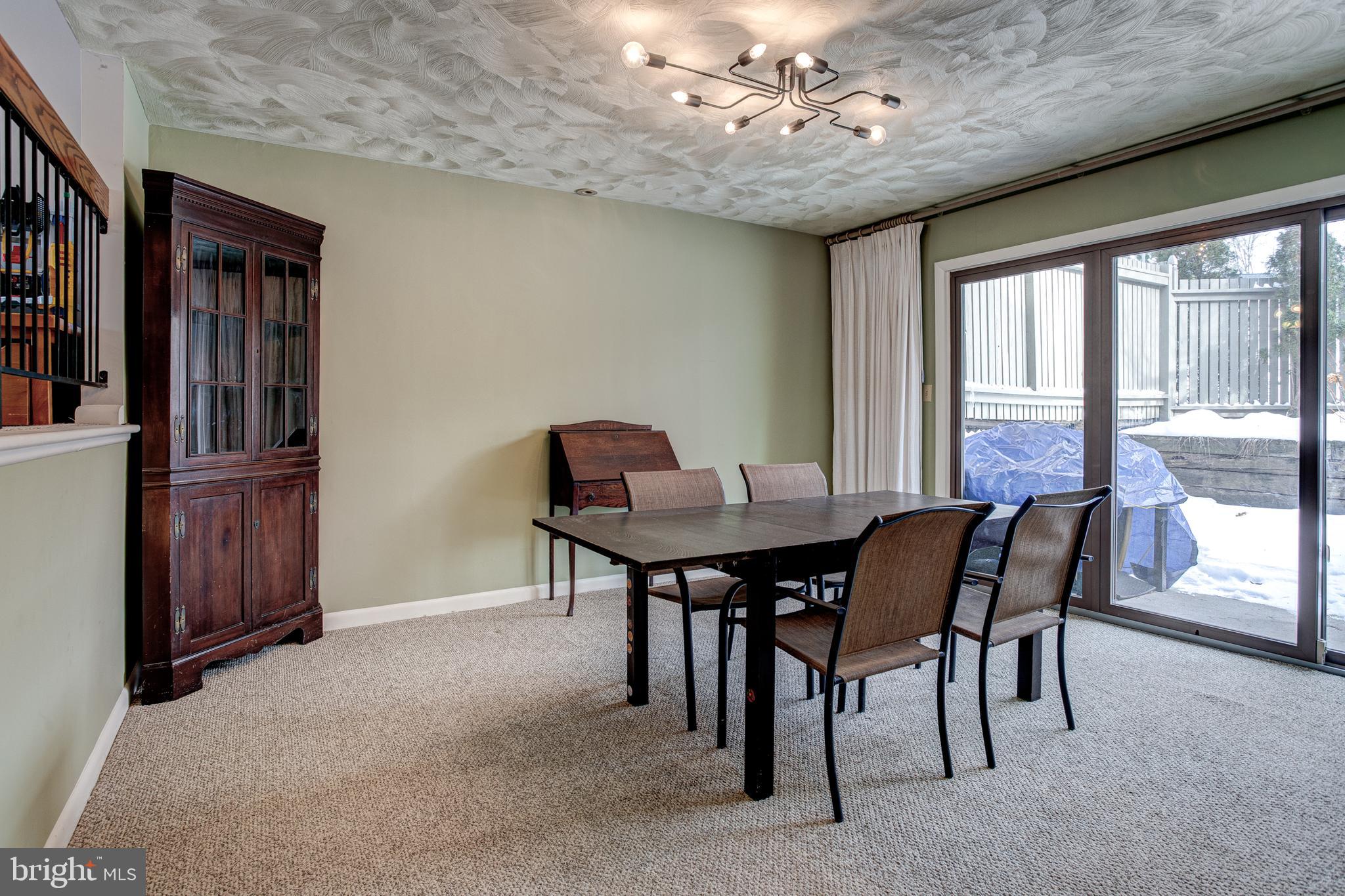 CRICKLEWOOD CROSSING - Residential