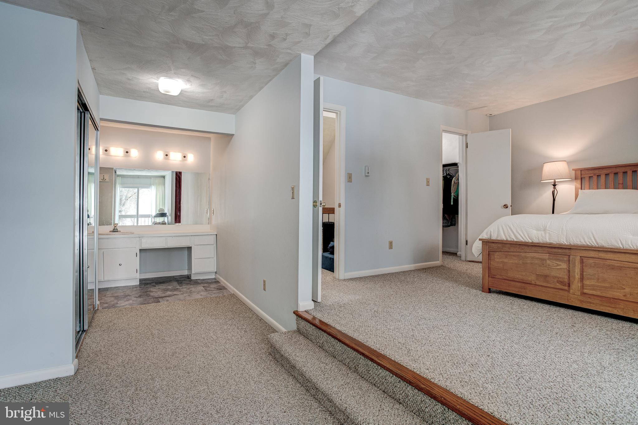 CRICKLEWOOD CROSSING - Residential