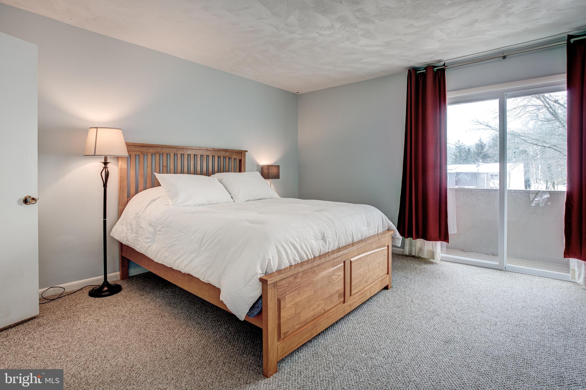 CRICKLEWOOD CROSSING - Residential