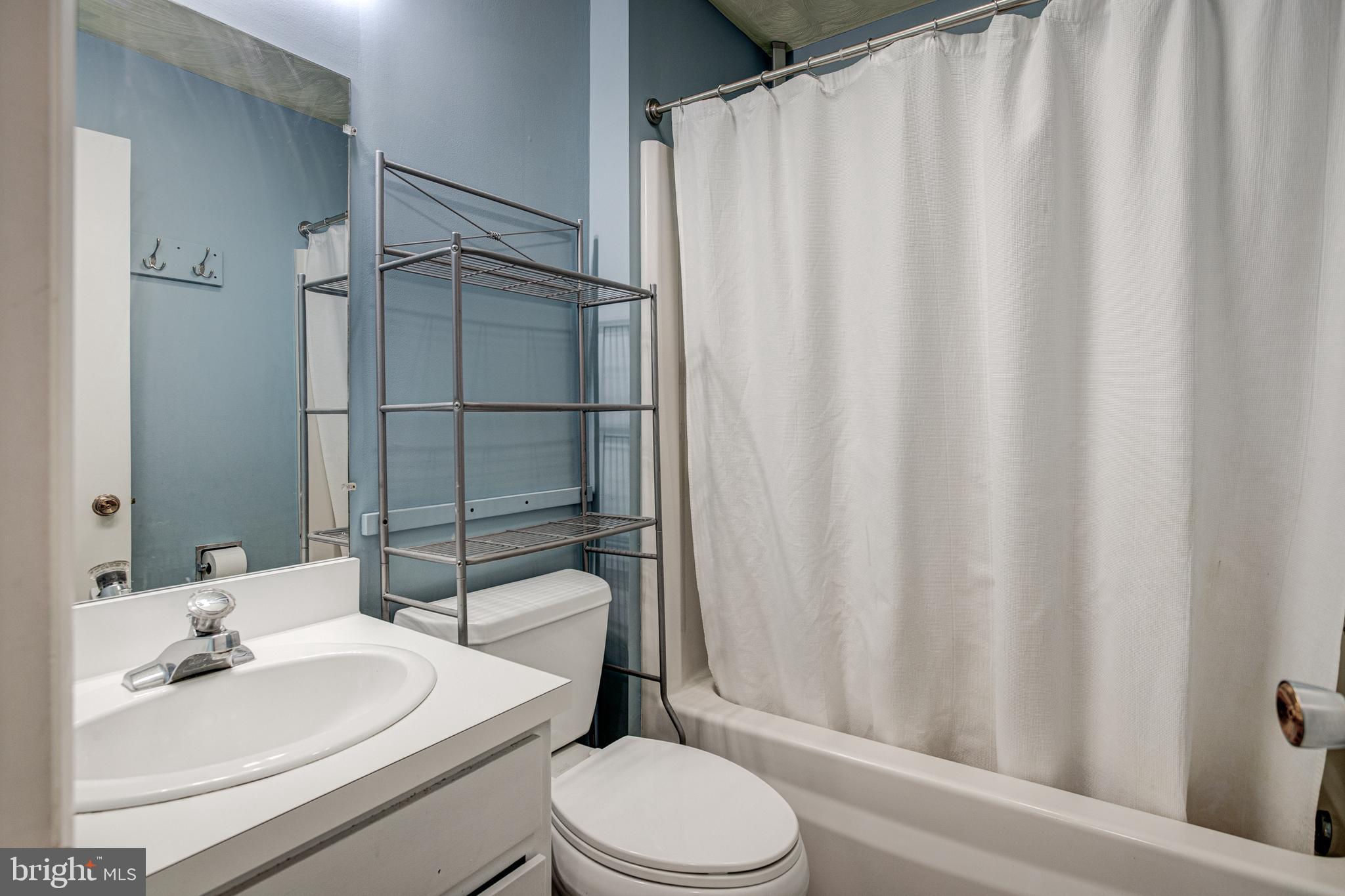 CRICKLEWOOD CROSSING - Residential