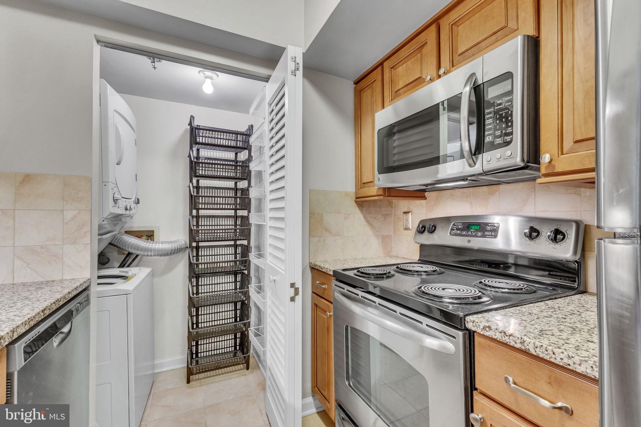 1001 N RANDOLPH STREET 321