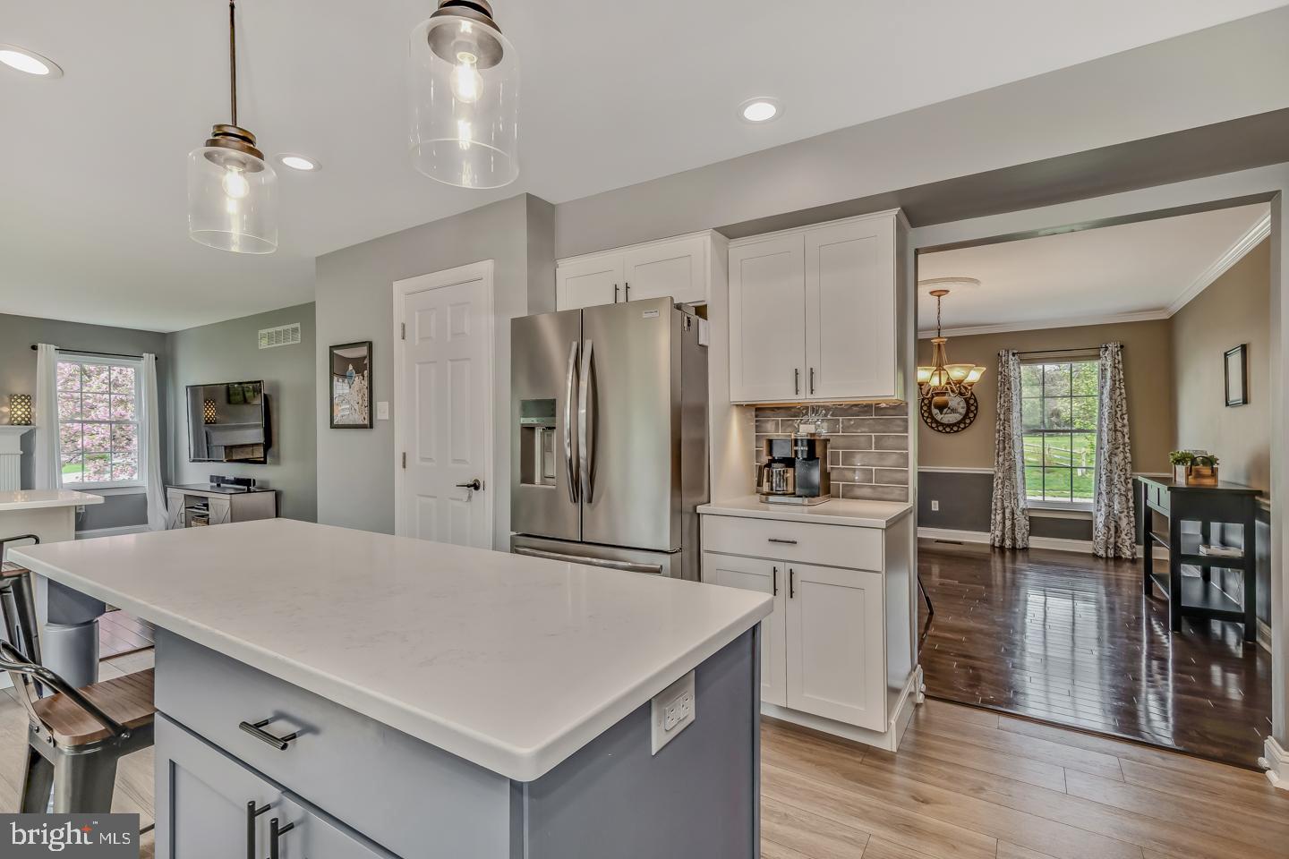 OAK ESTS - Residential