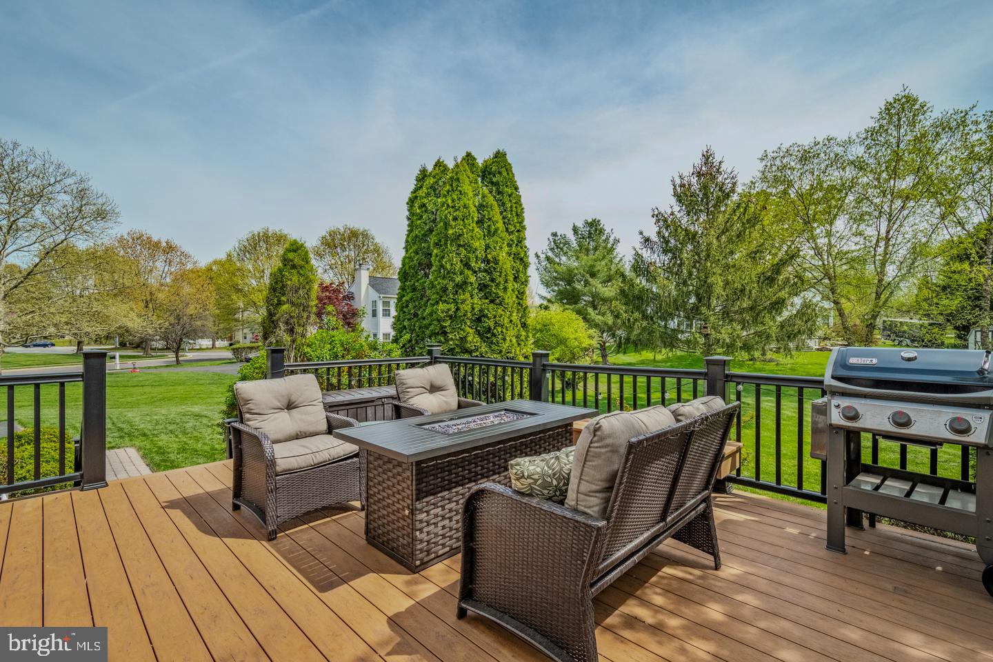 OAK ESTS - Residential