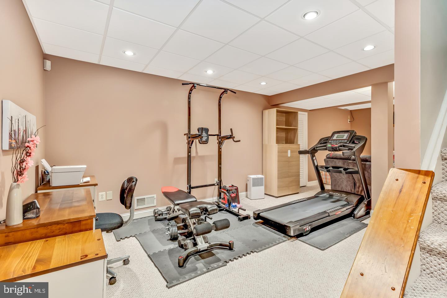 OAK ESTS - Residential