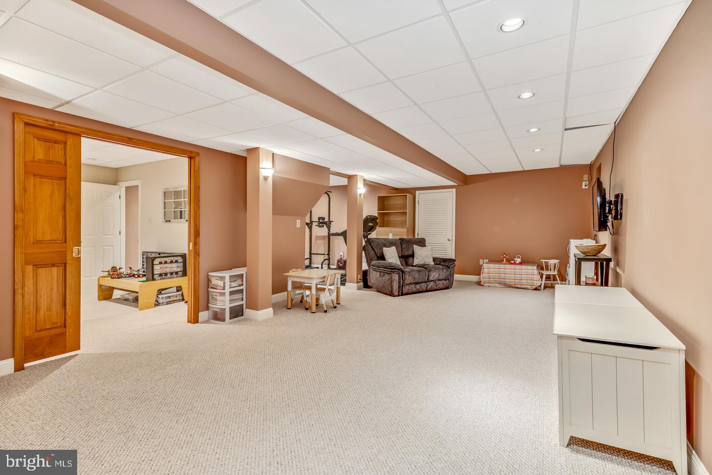 OAK ESTS - Residential