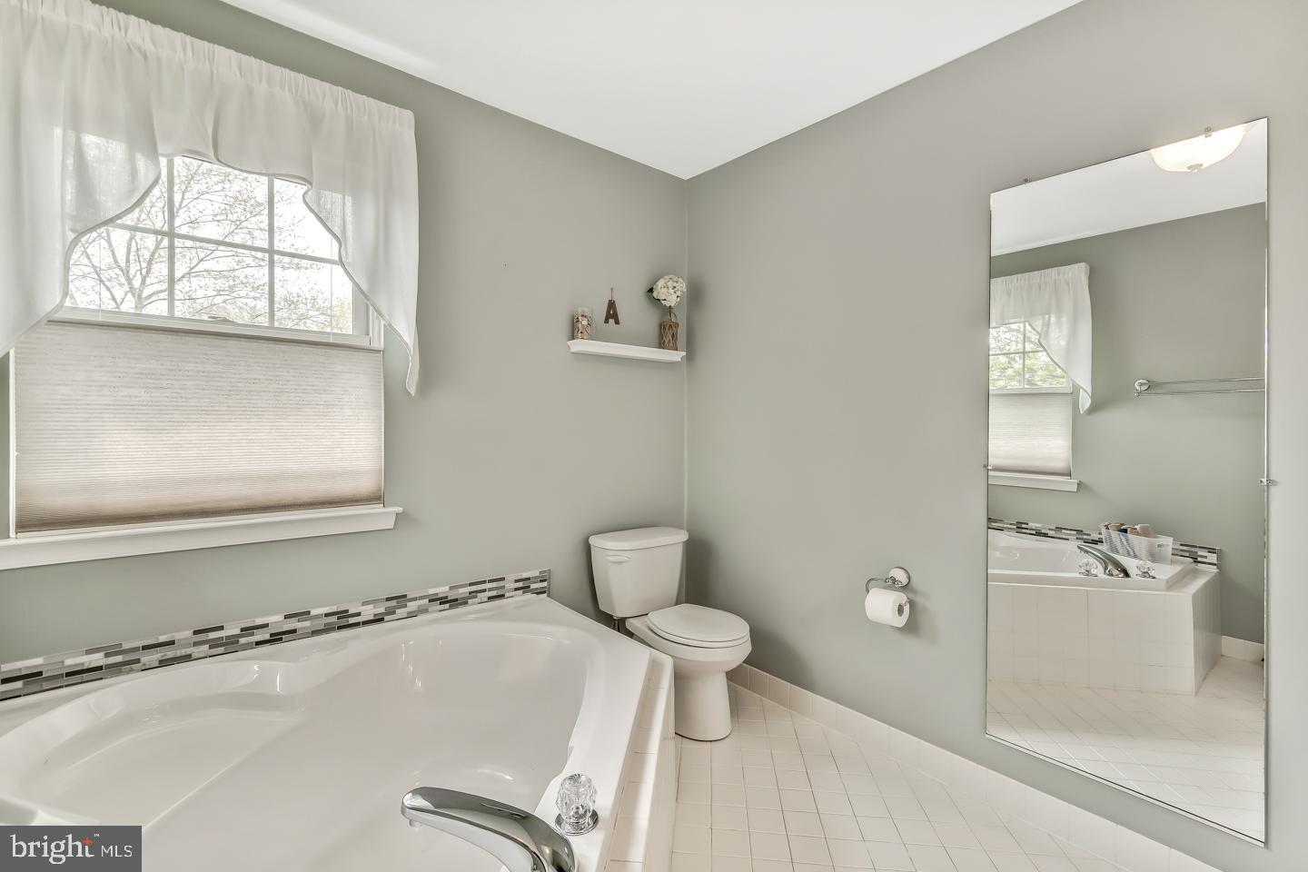 OAK ESTS - Residential