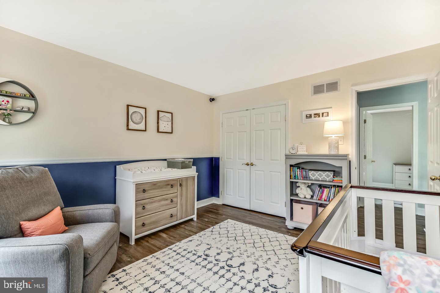 OAK ESTS - Residential