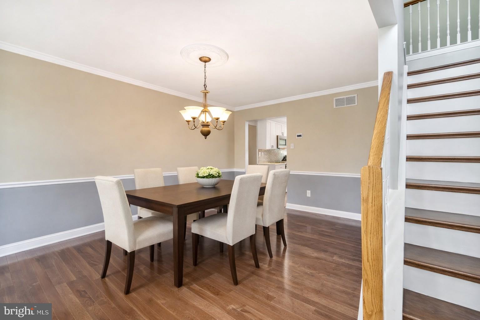 OAK ESTS - Residential