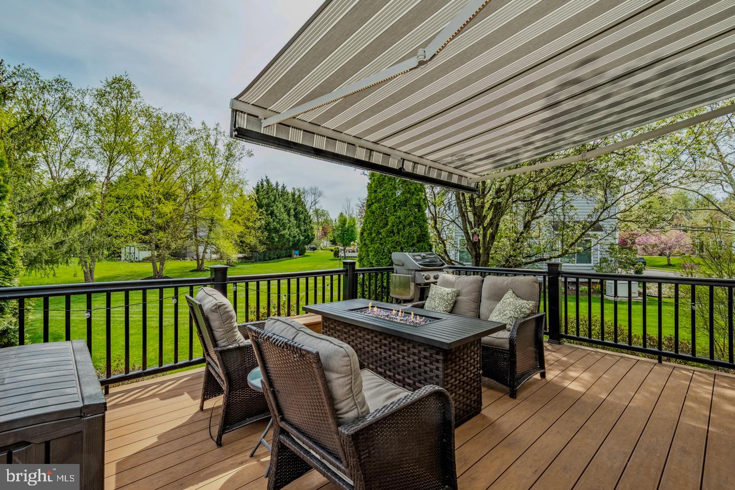 OAK ESTS - Residential