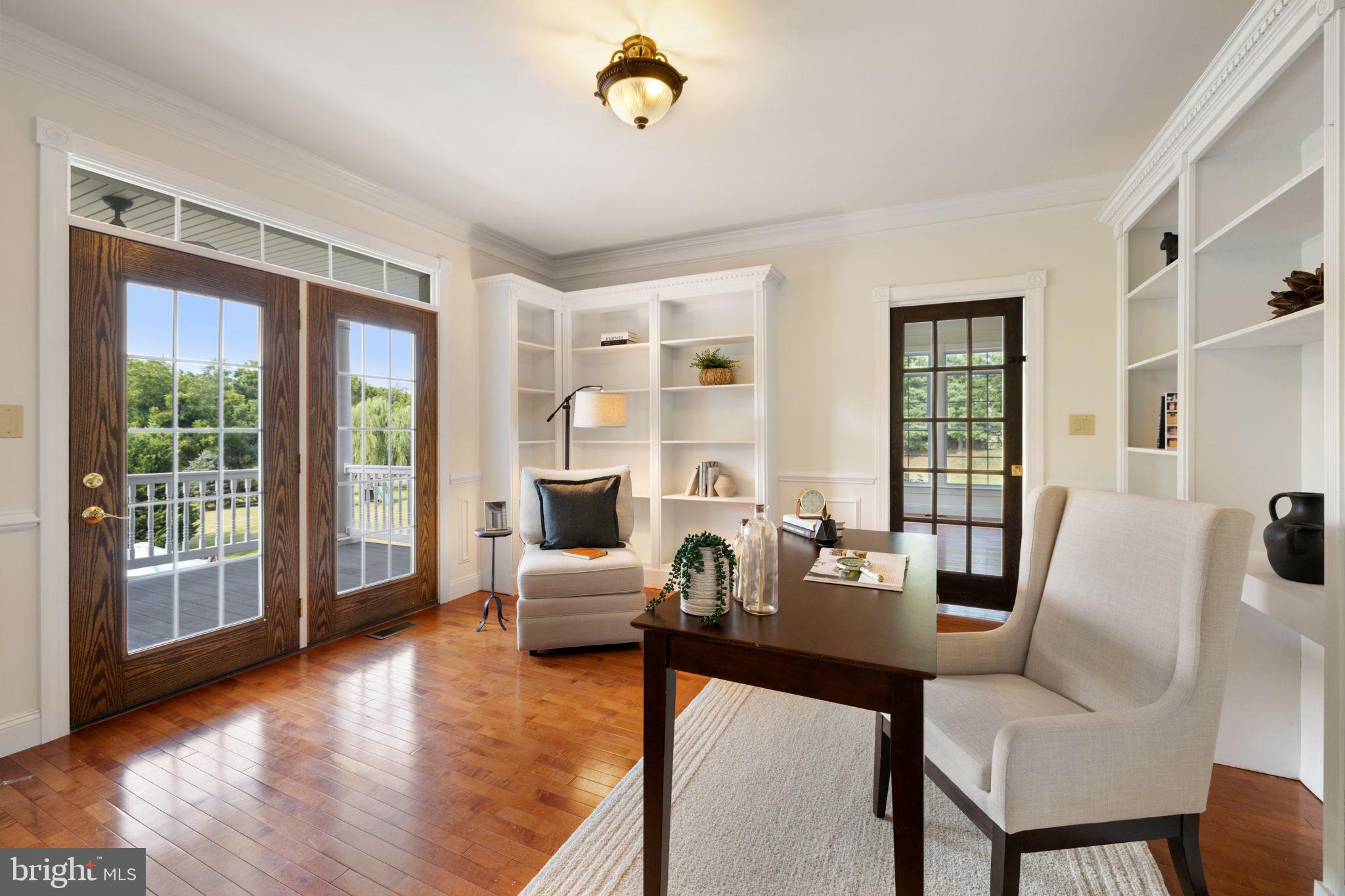 CARLTON - Residential