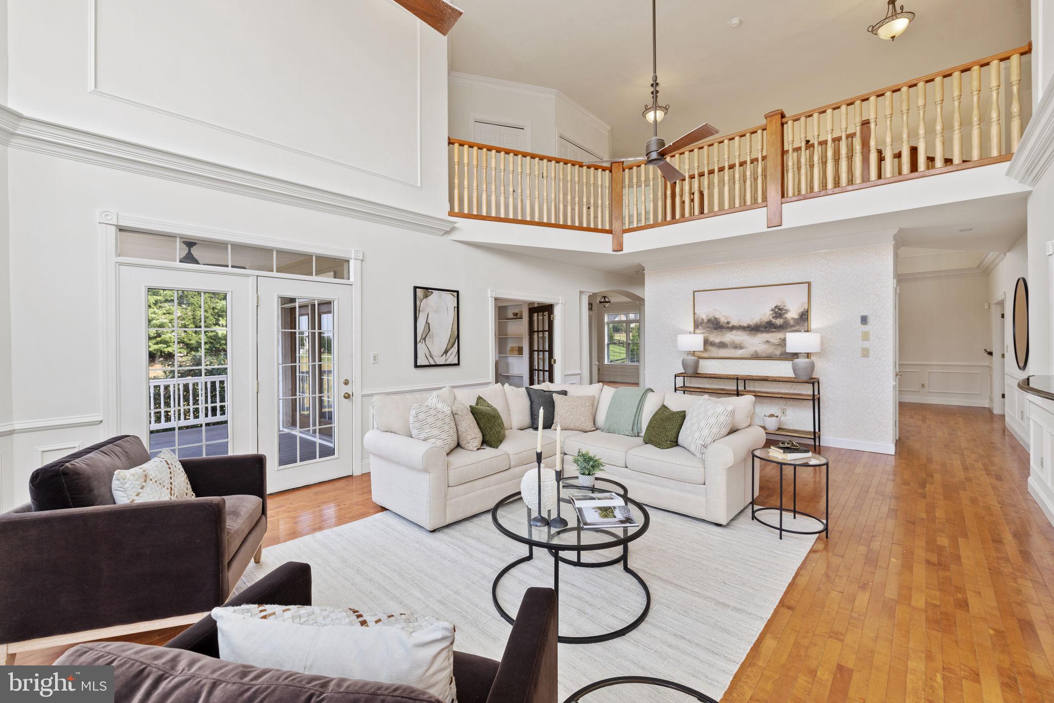 CARLTON - Residential