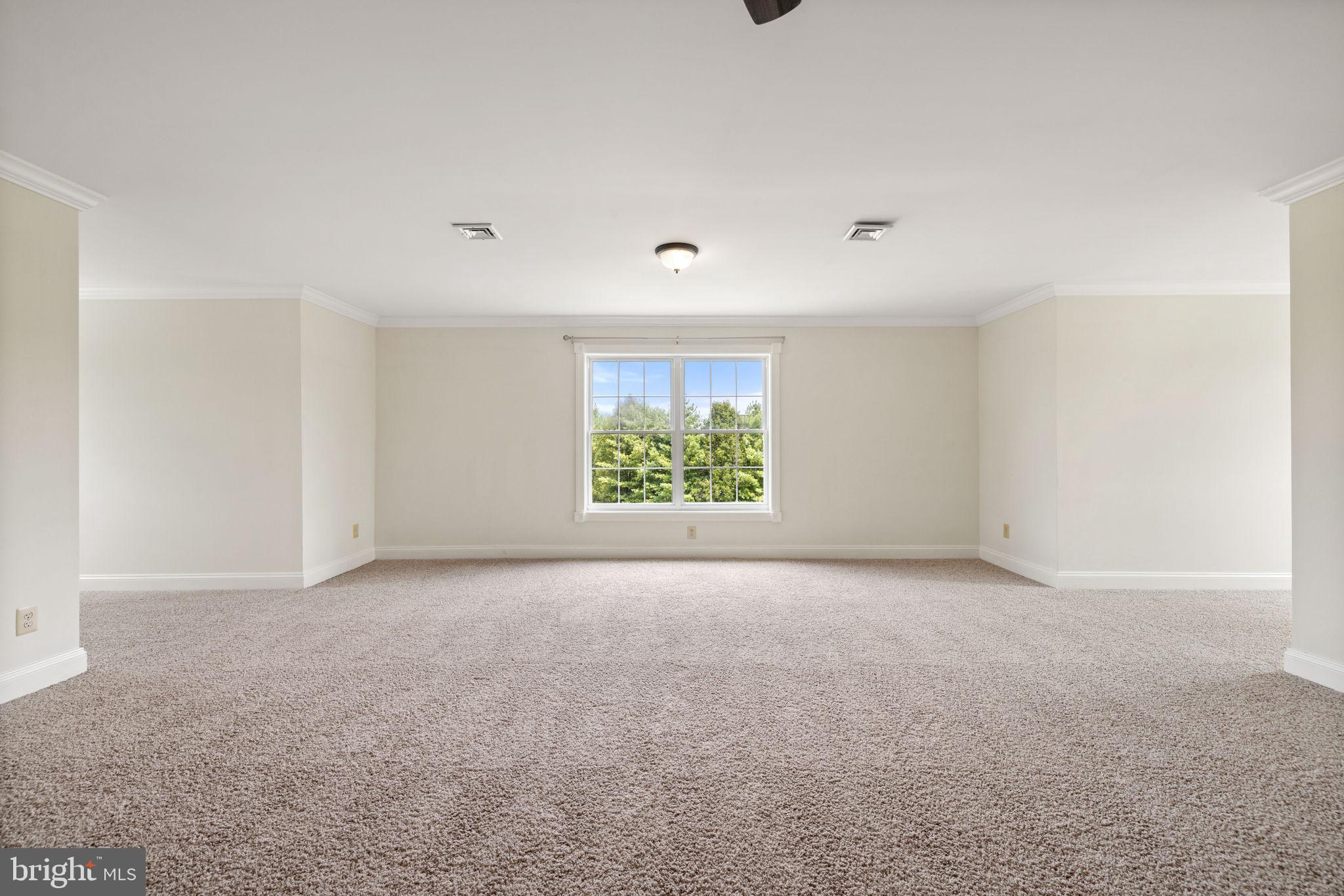 CARLTON - Residential