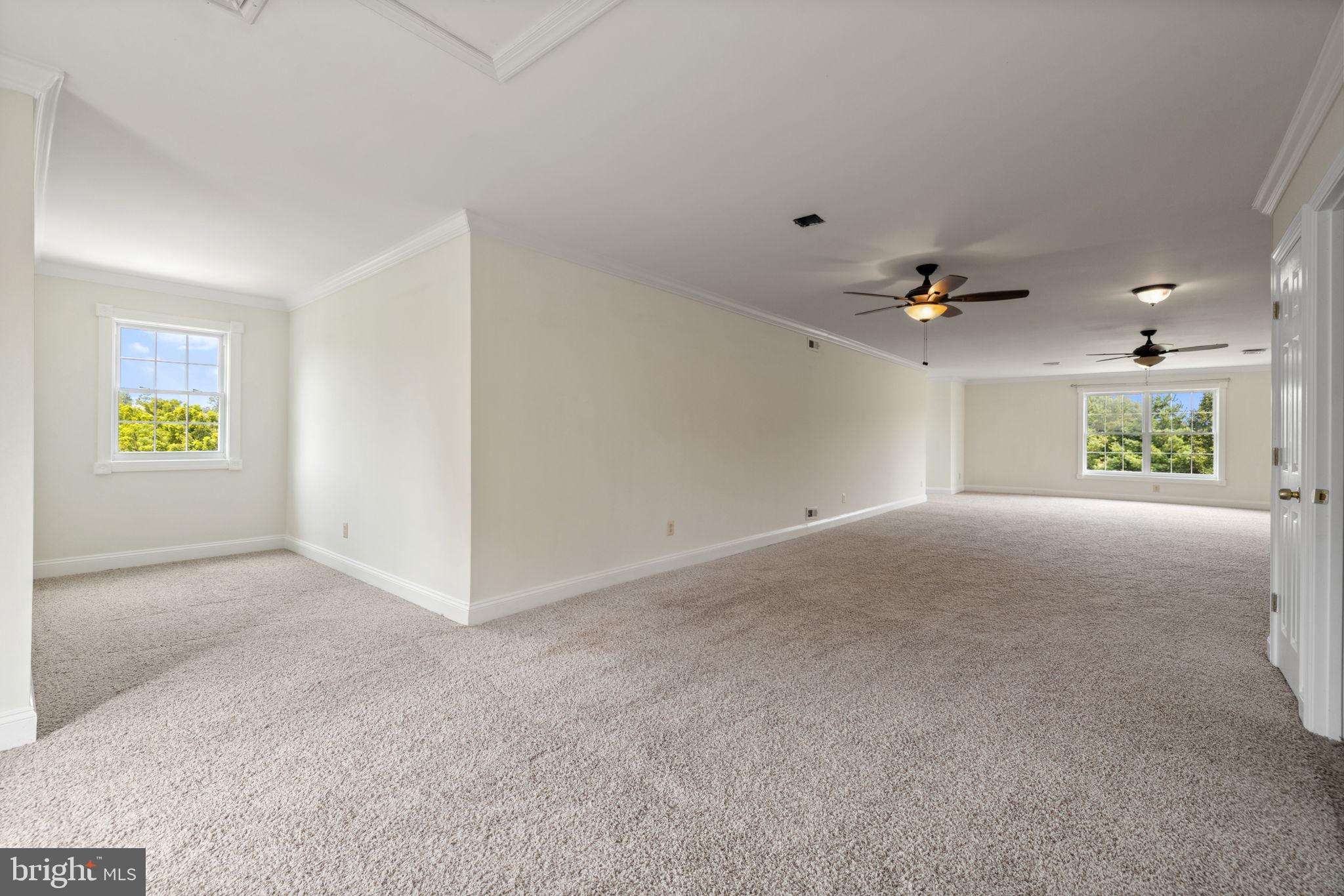 CARLTON - Residential