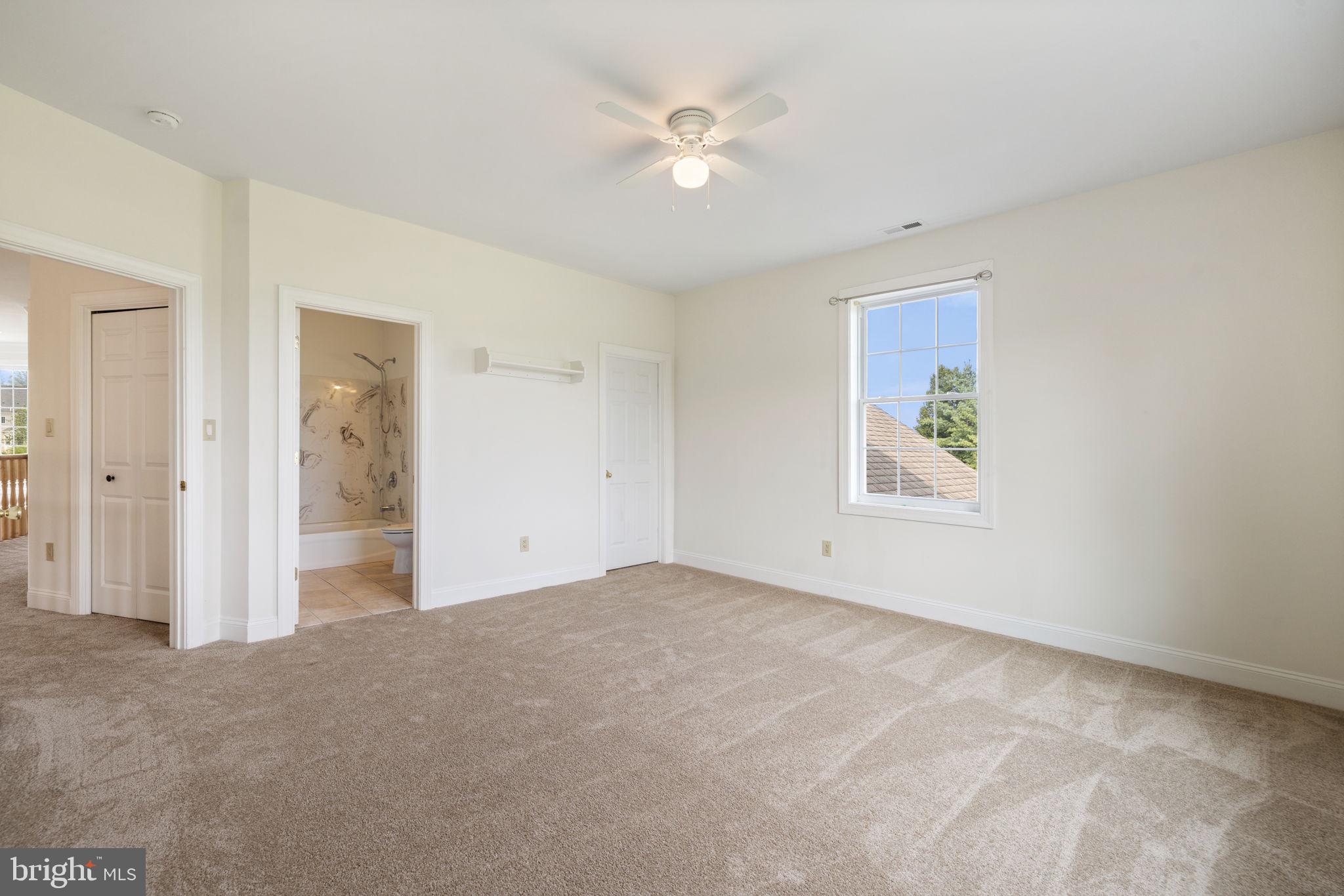 CARLTON - Residential