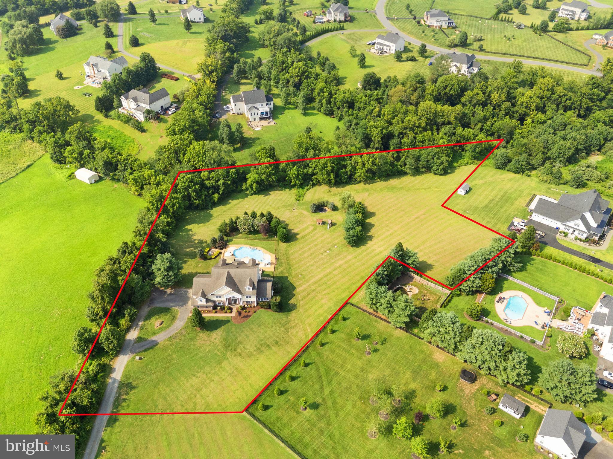 CARLTON - Residential