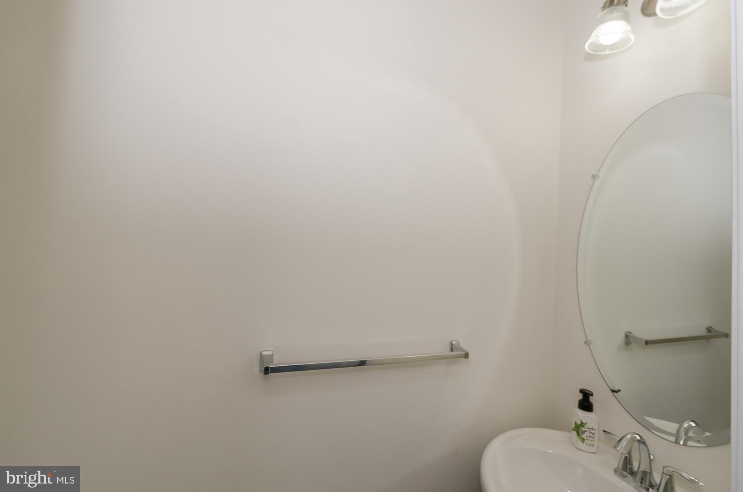 HOLLY RIDGE - Residential Lease