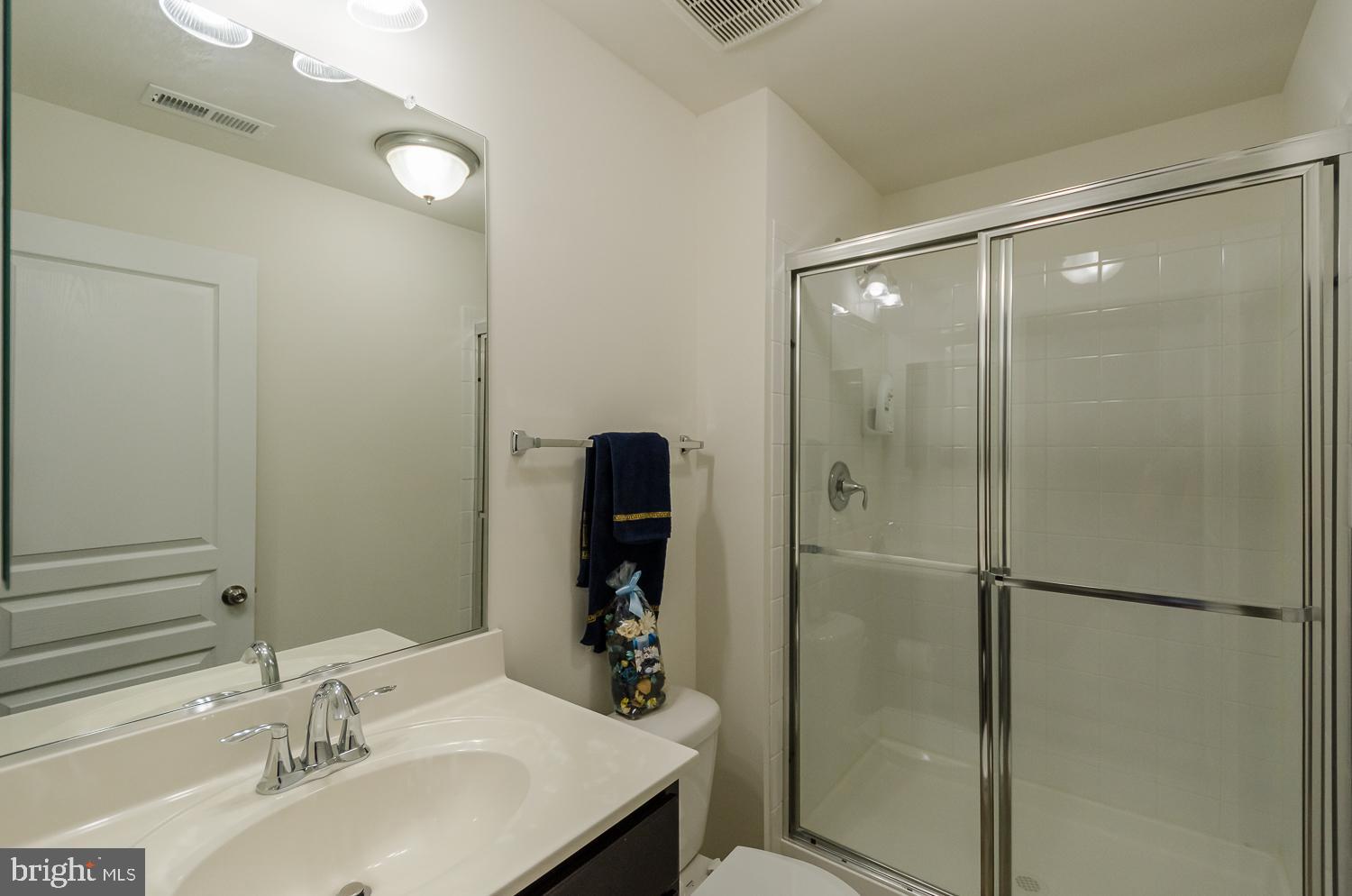 HOLLY RIDGE - Residential Lease