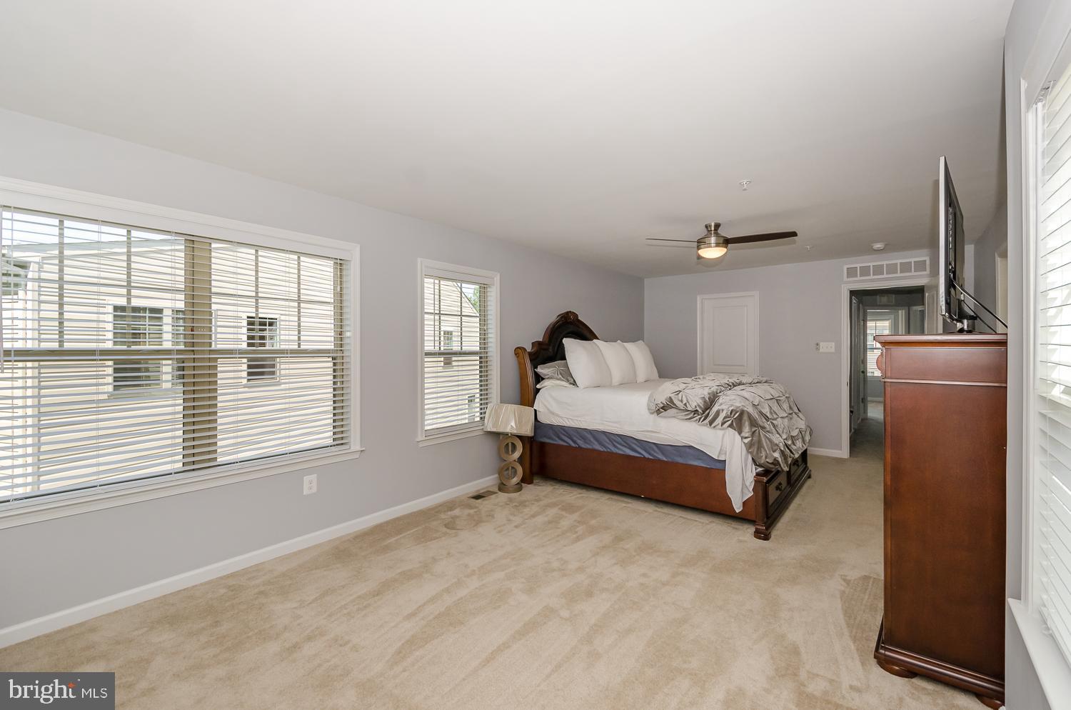 HOLLY RIDGE - Residential Lease