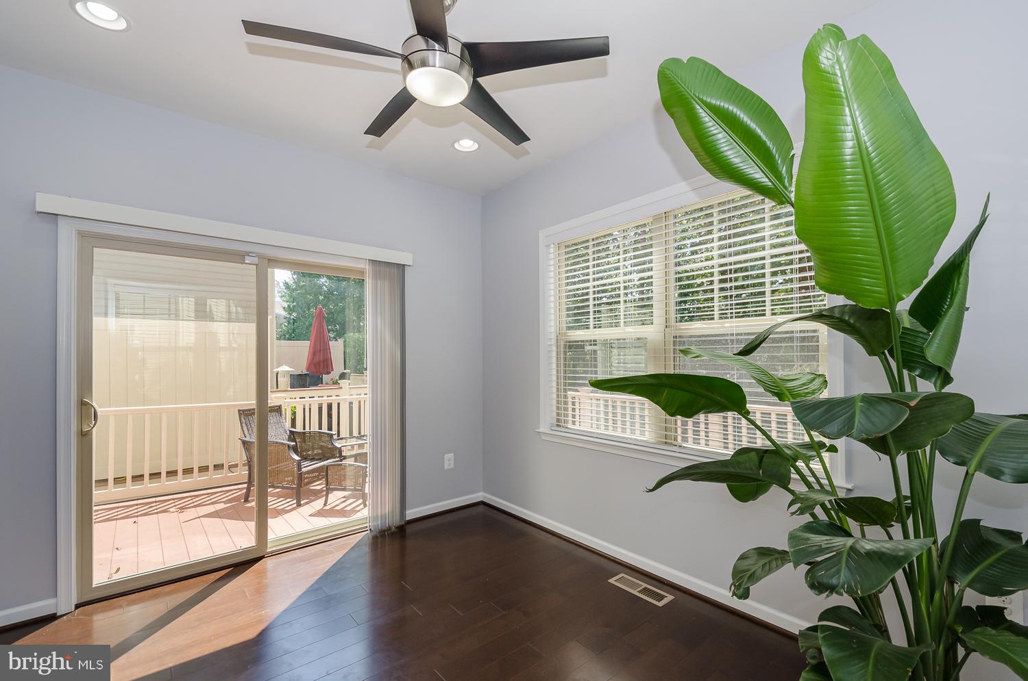 HOLLY RIDGE - Residential Lease