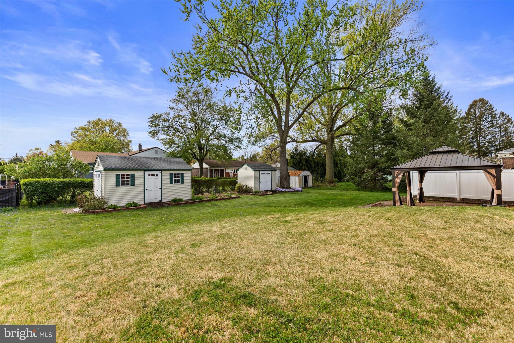 ROSSMOYNE MANOR - Residential