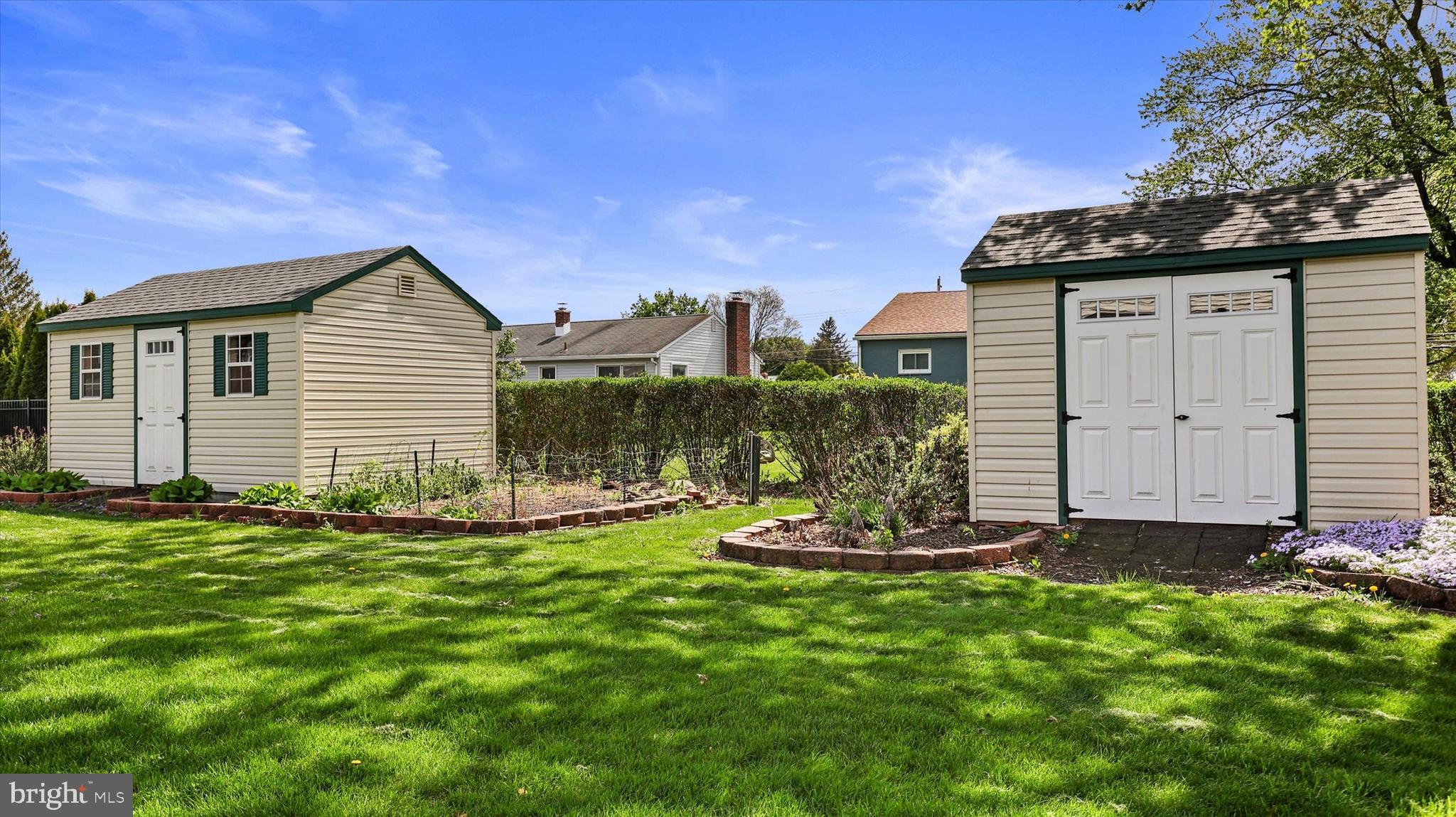 ROSSMOYNE MANOR - Residential