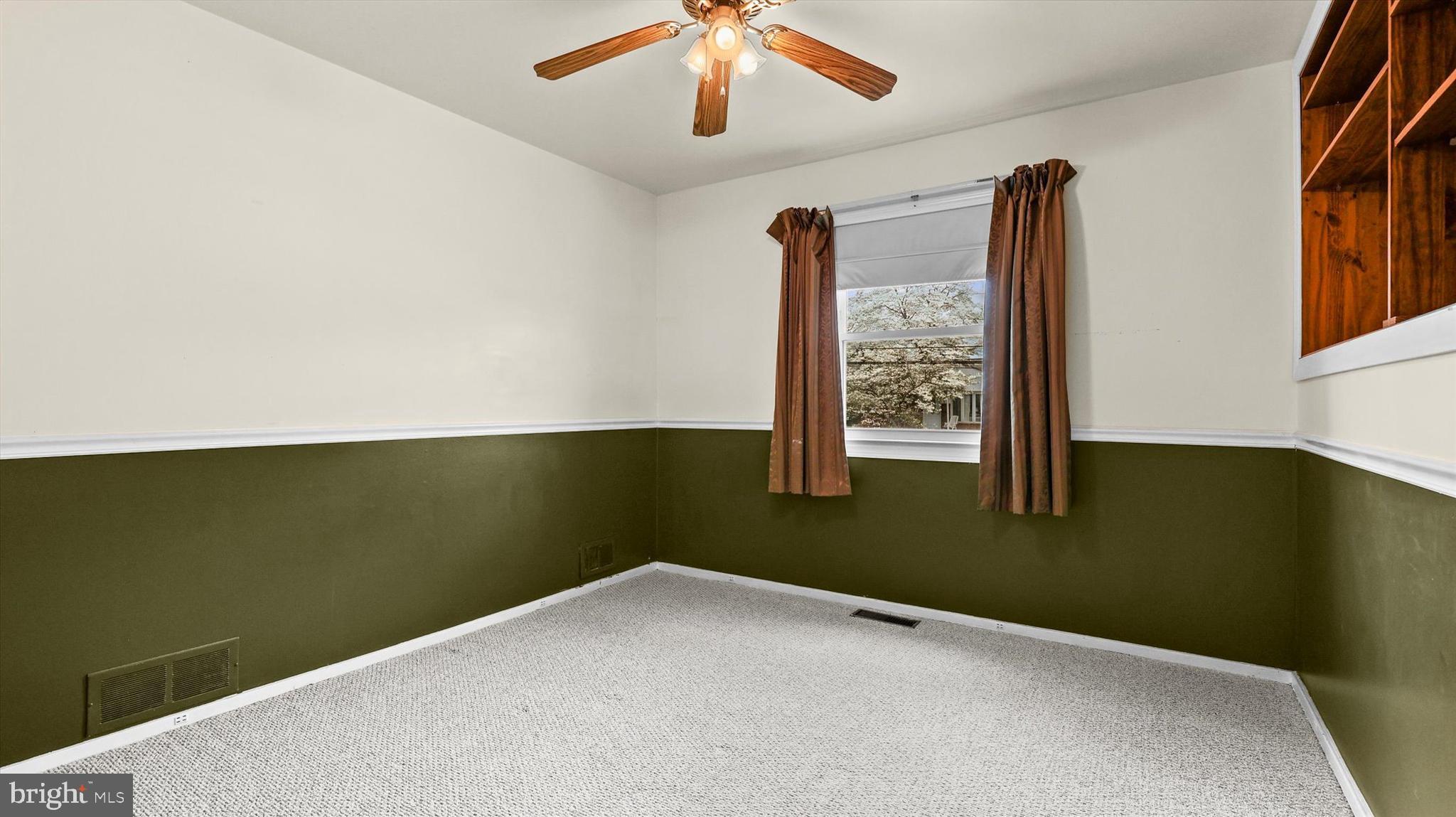 ROSSMOYNE MANOR - Residential