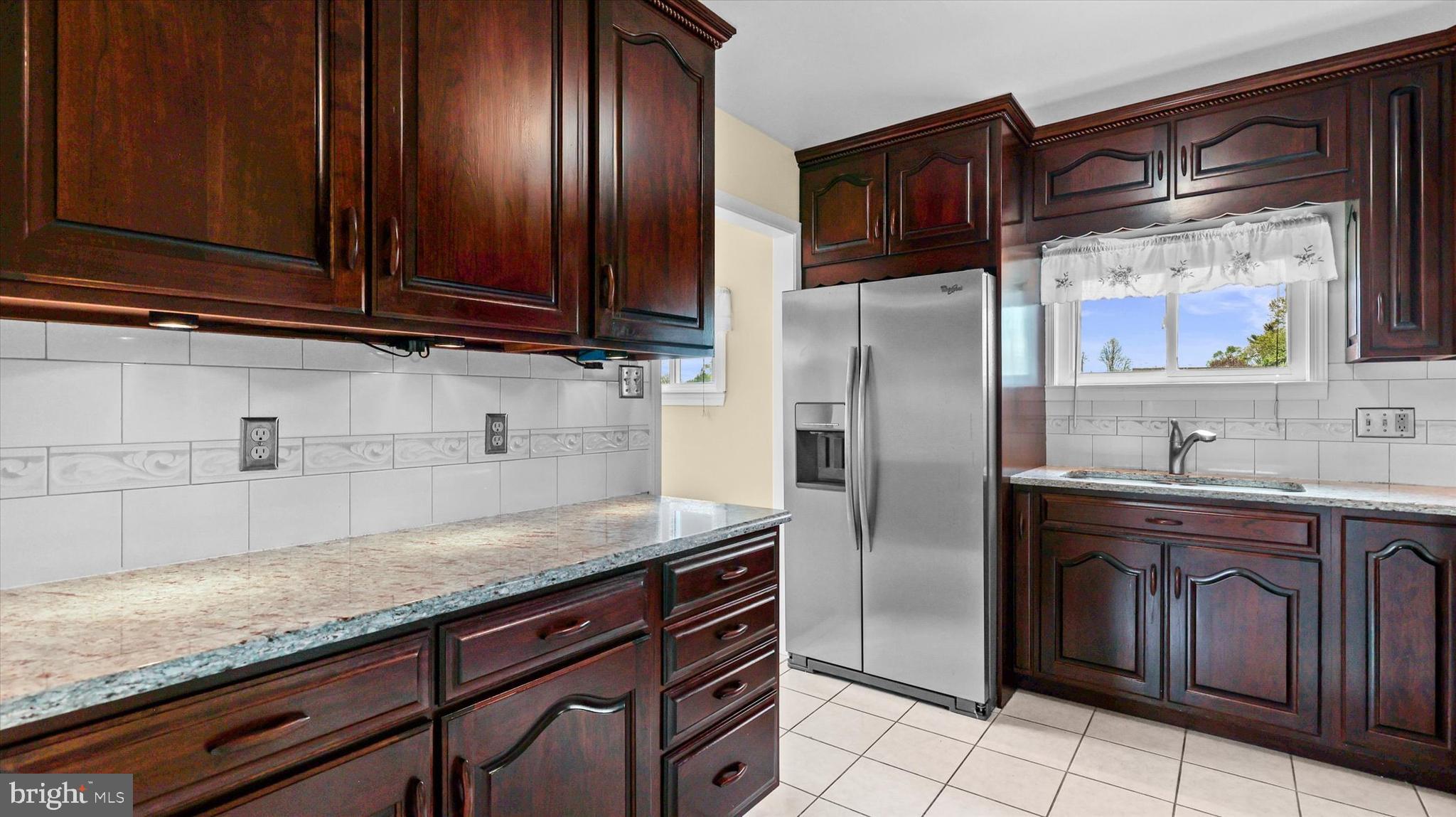 ROSSMOYNE MANOR - Residential