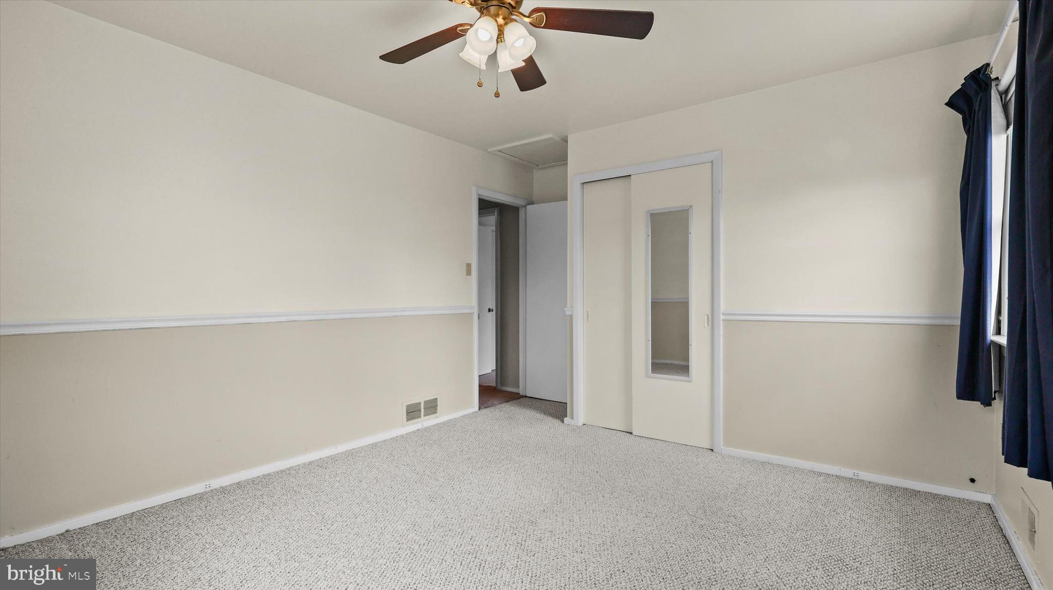 ROSSMOYNE MANOR - Residential