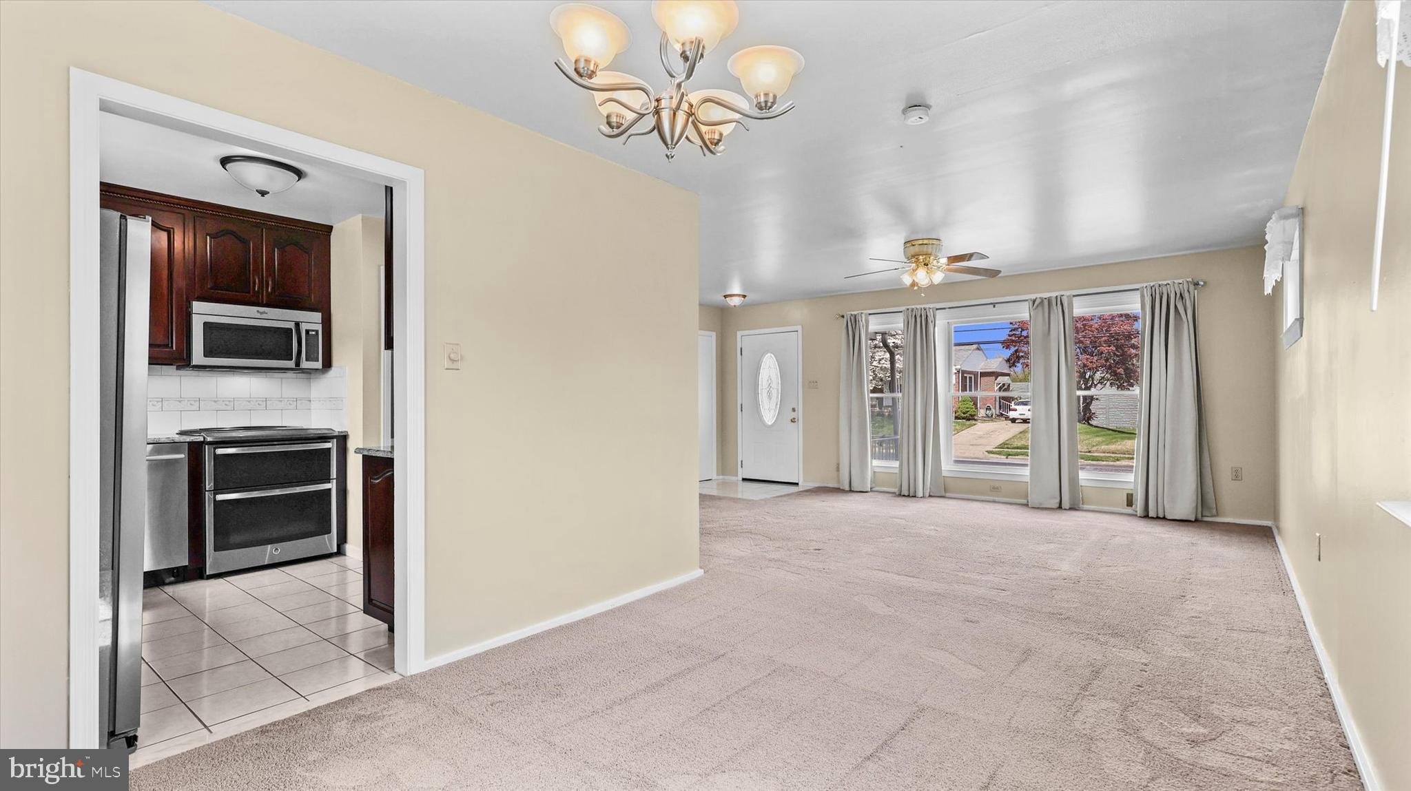 ROSSMOYNE MANOR - Residential