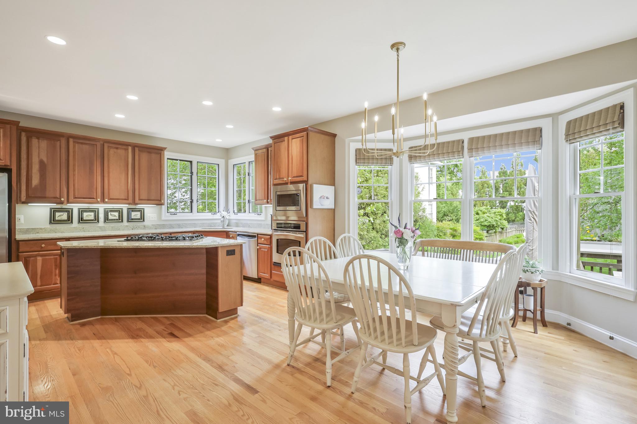 BERKSHIRE OAKWOOD - Residential