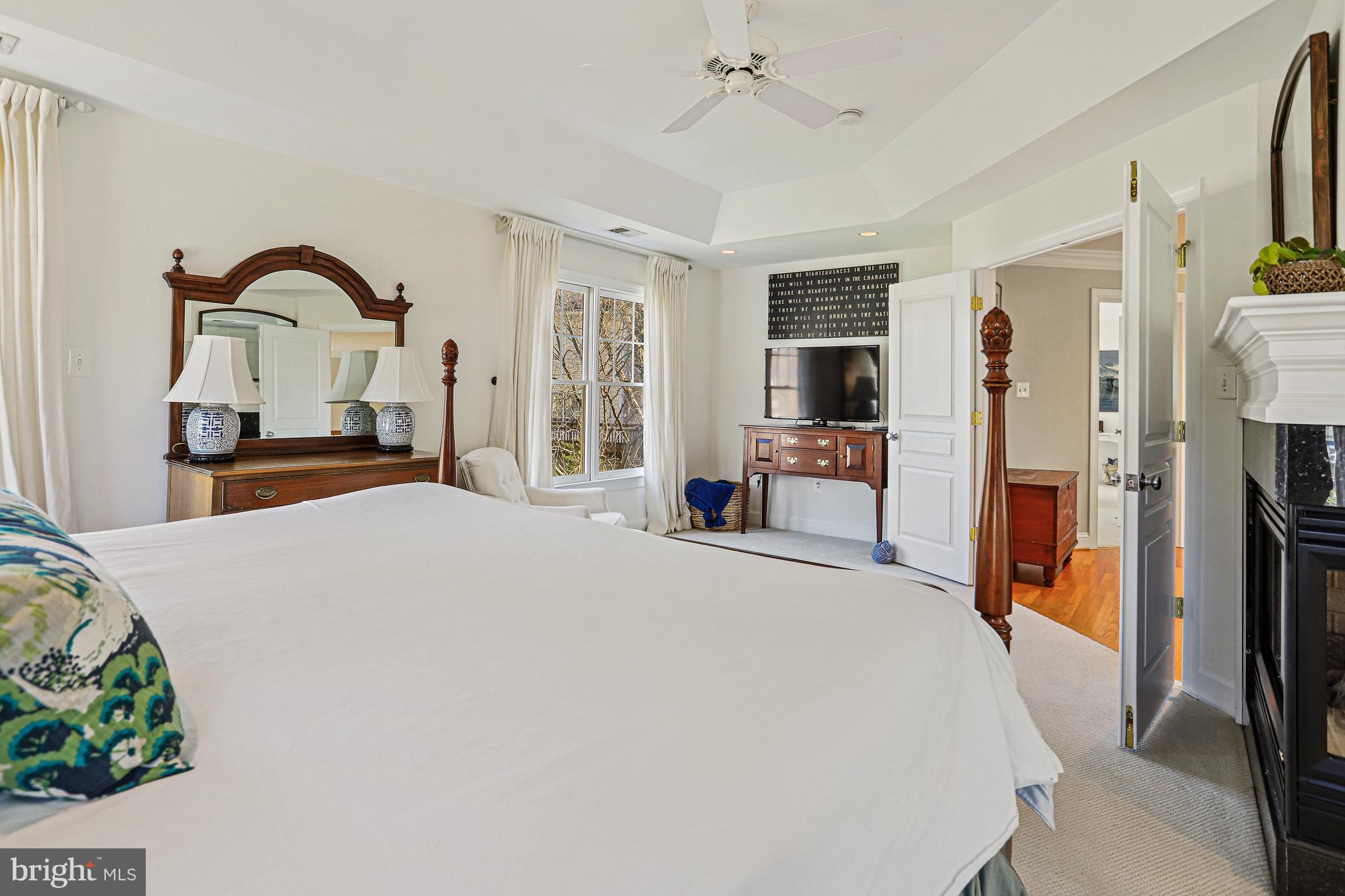 BERKSHIRE OAKWOOD - Residential