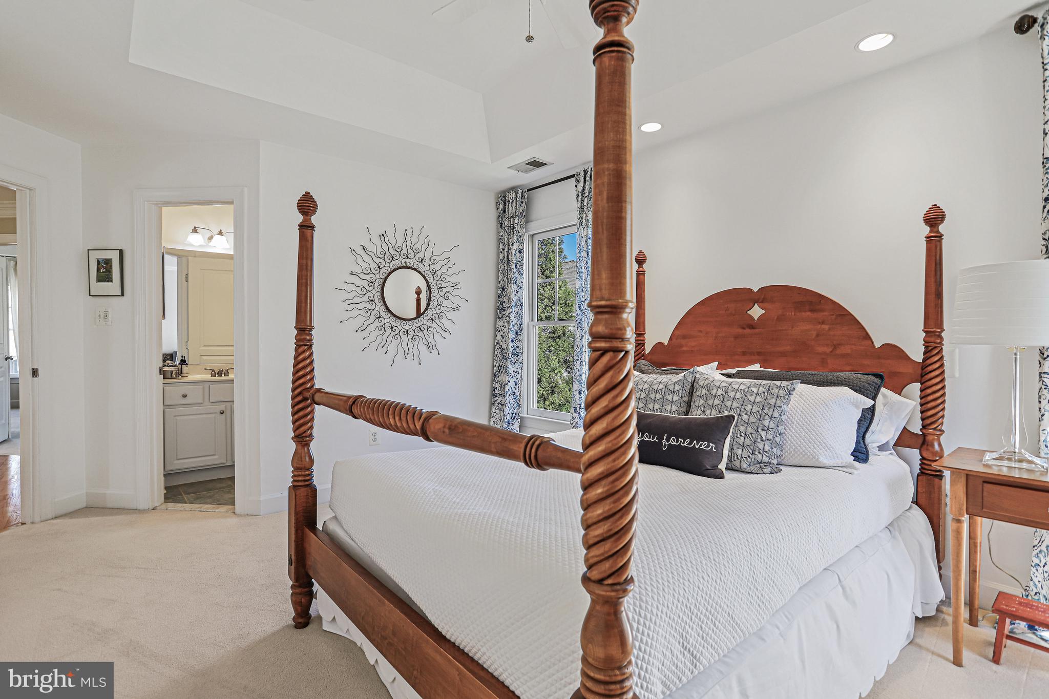 BERKSHIRE OAKWOOD - Residential