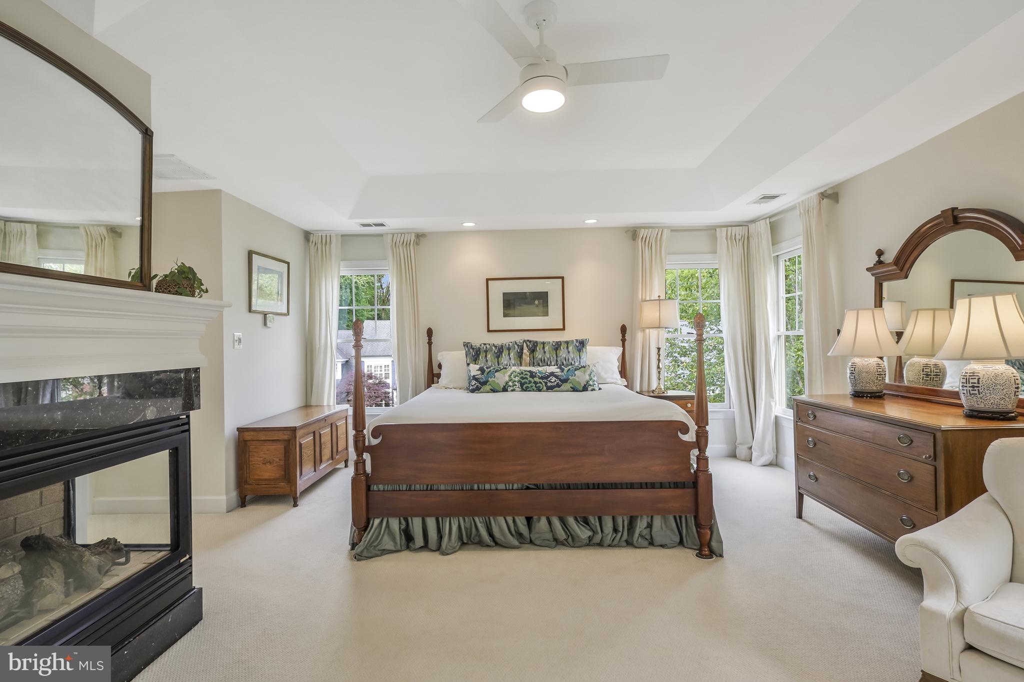 BERKSHIRE OAKWOOD - Residential