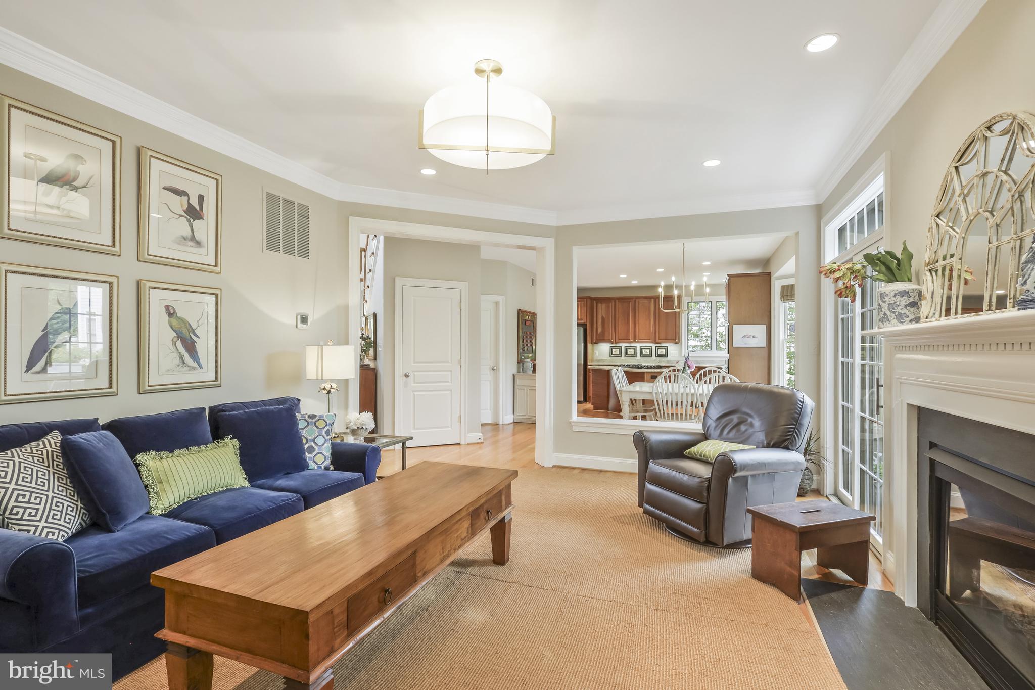 BERKSHIRE OAKWOOD - Residential