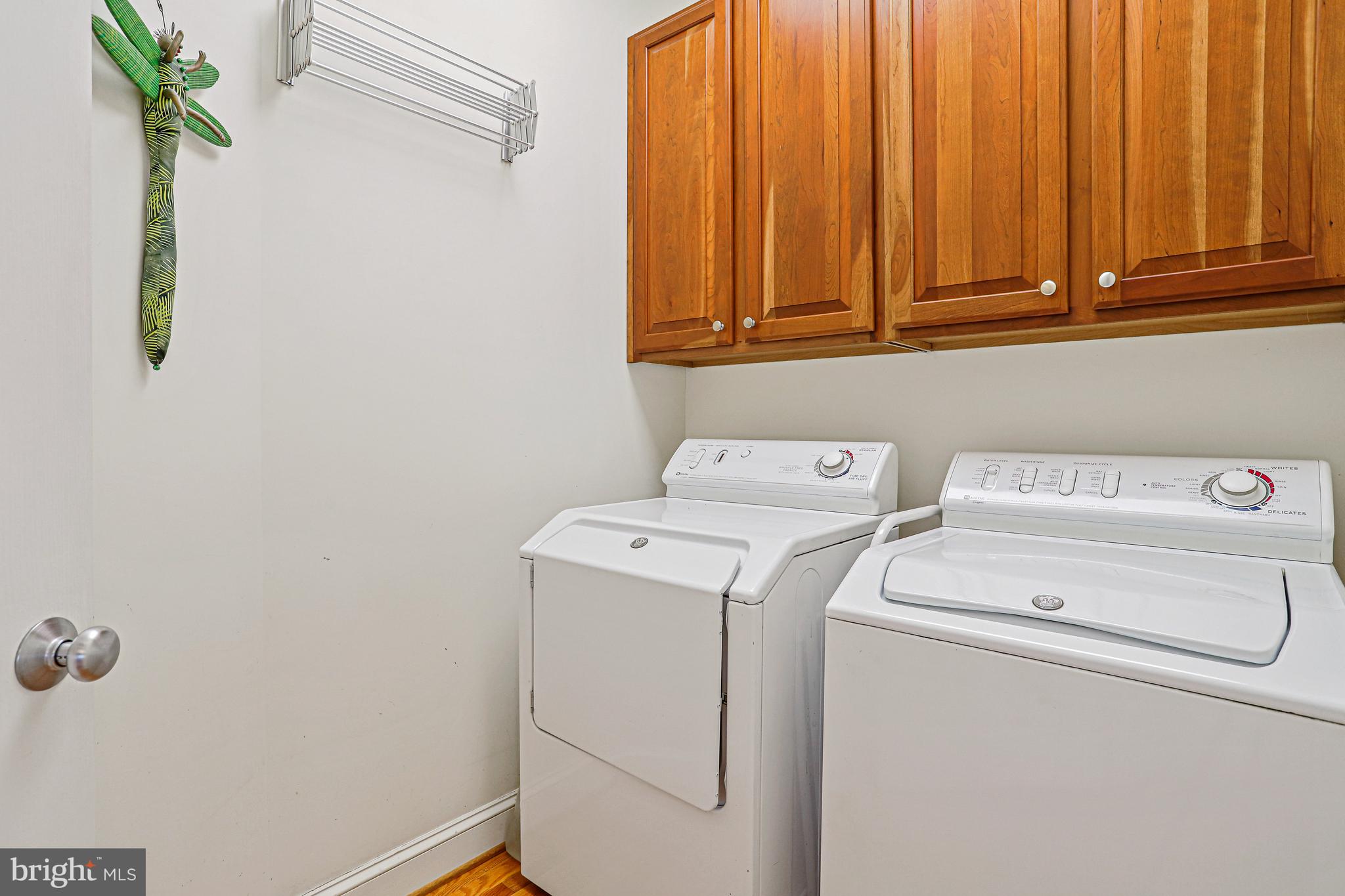 BERKSHIRE OAKWOOD - Residential