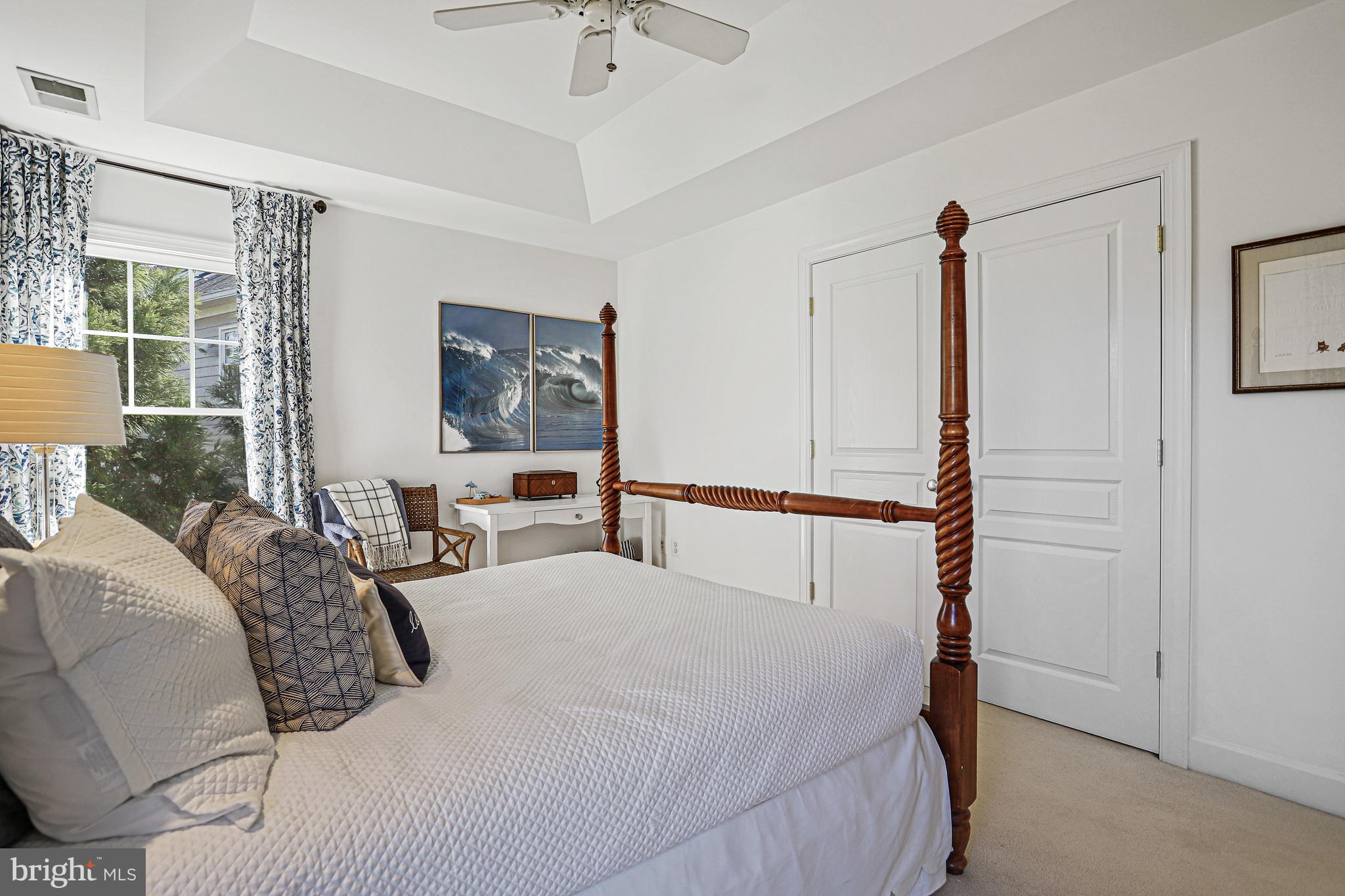 BERKSHIRE OAKWOOD - Residential