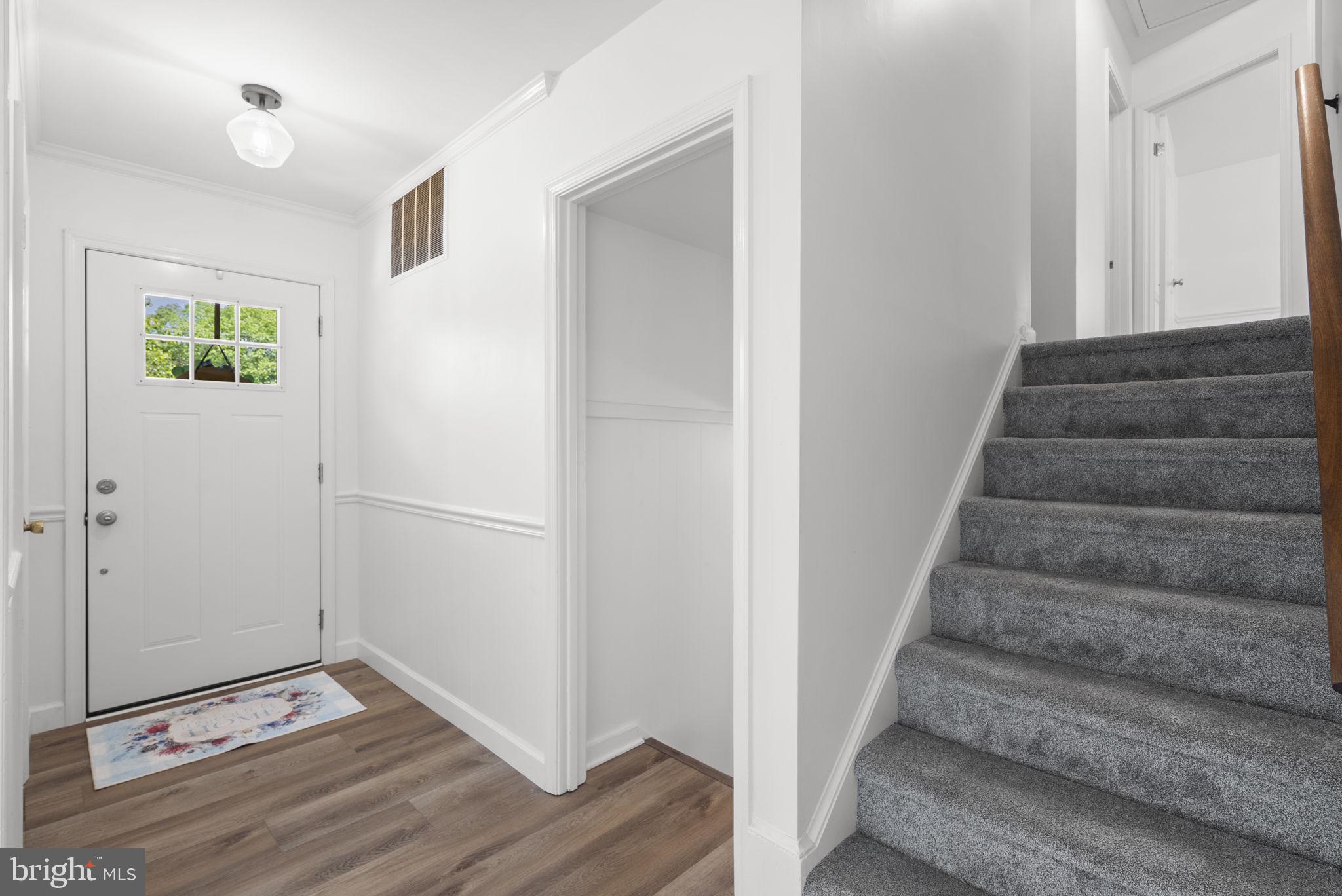 CALVERTON - Residential