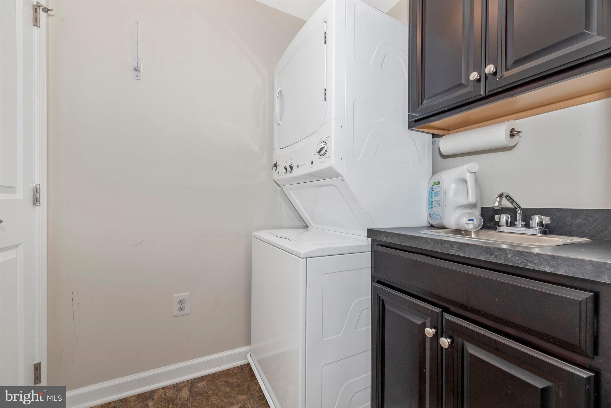 JEFFERSON PLACE - Residential