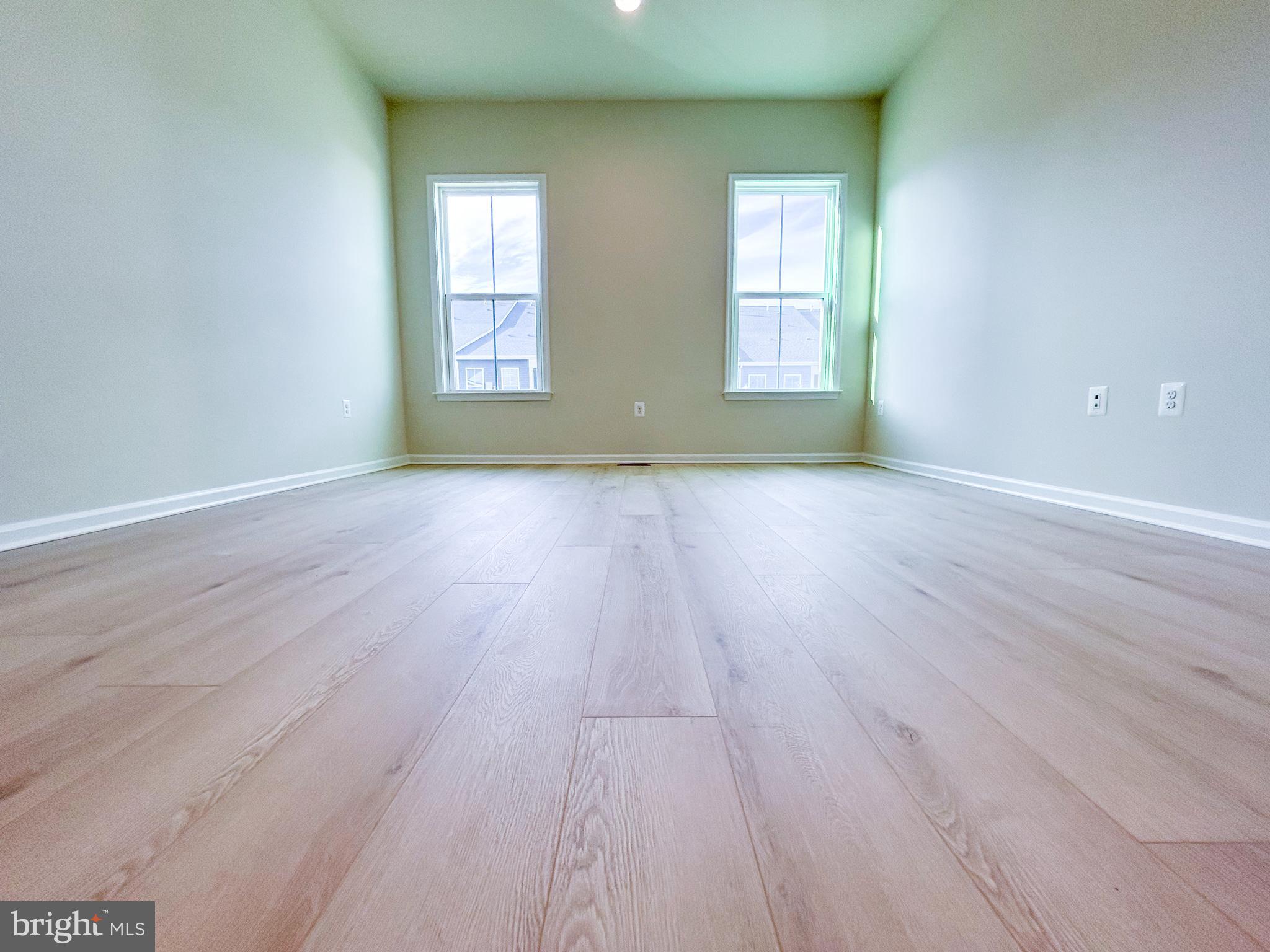 HIATT POINTE AT SNOWDEN BRIDGE - Residential