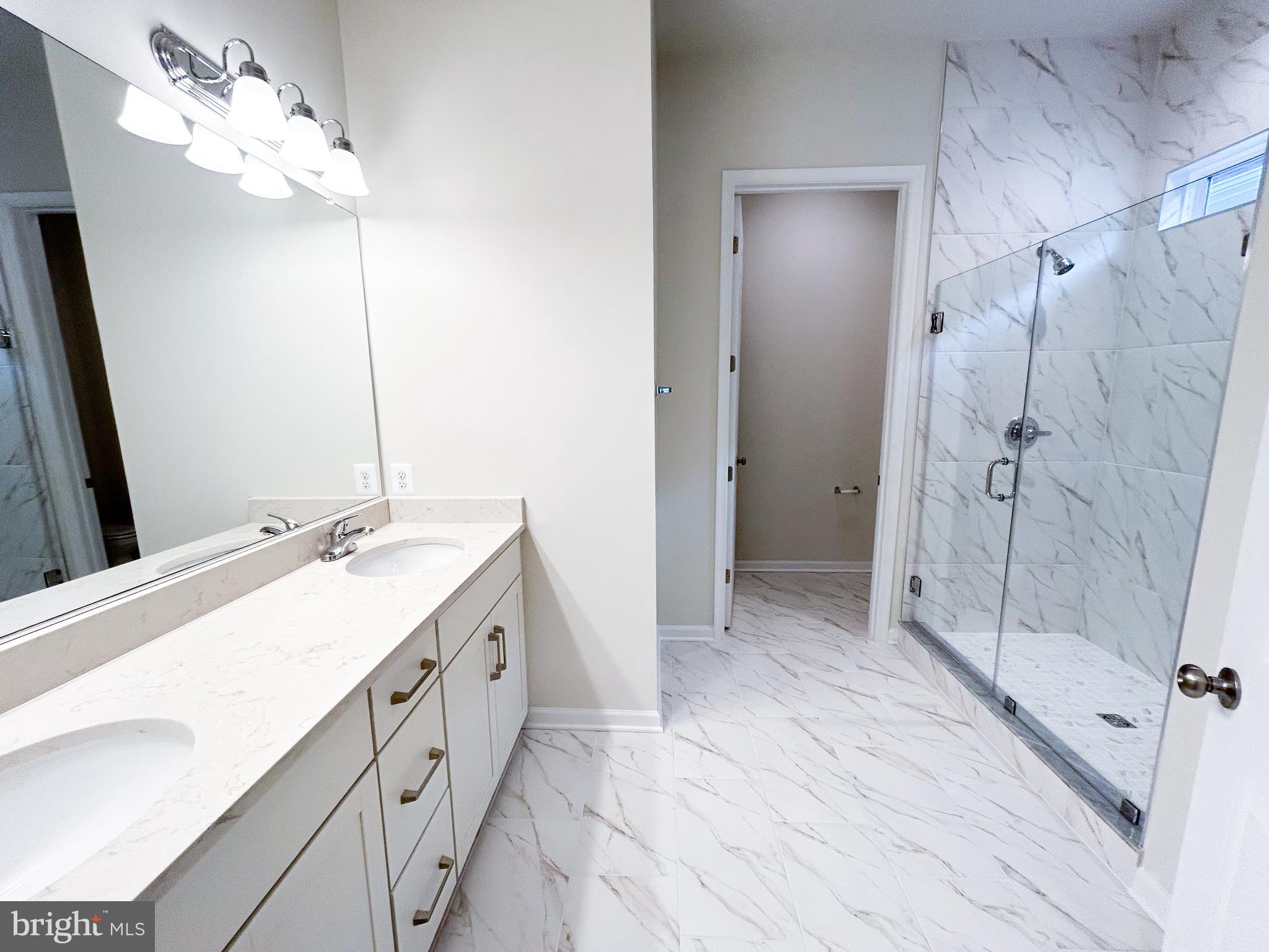 HIATT POINTE AT SNOWDEN BRIDGE - Residential