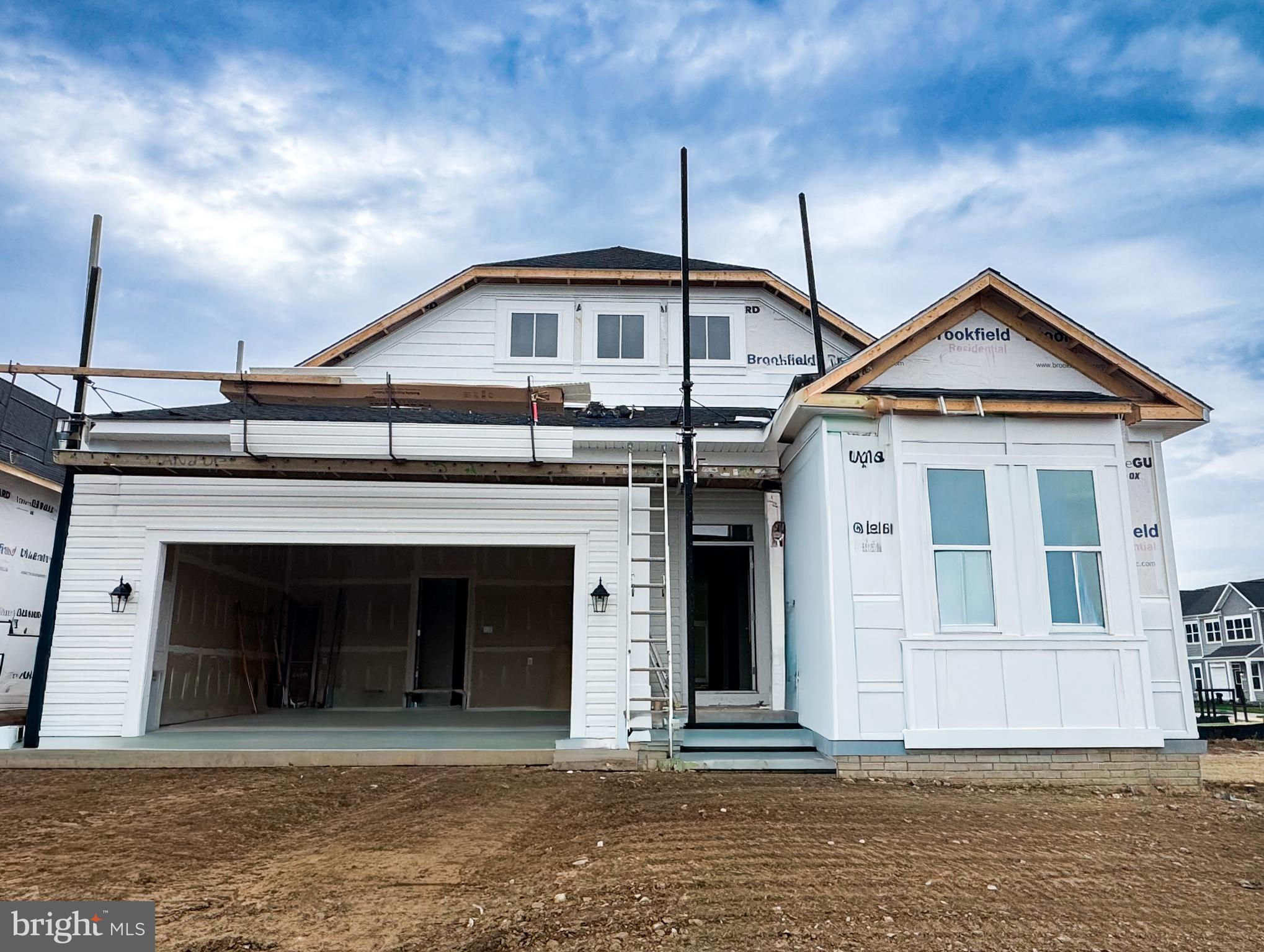 HIATT POINTE AT SNOWDEN BRIDGE - Residential