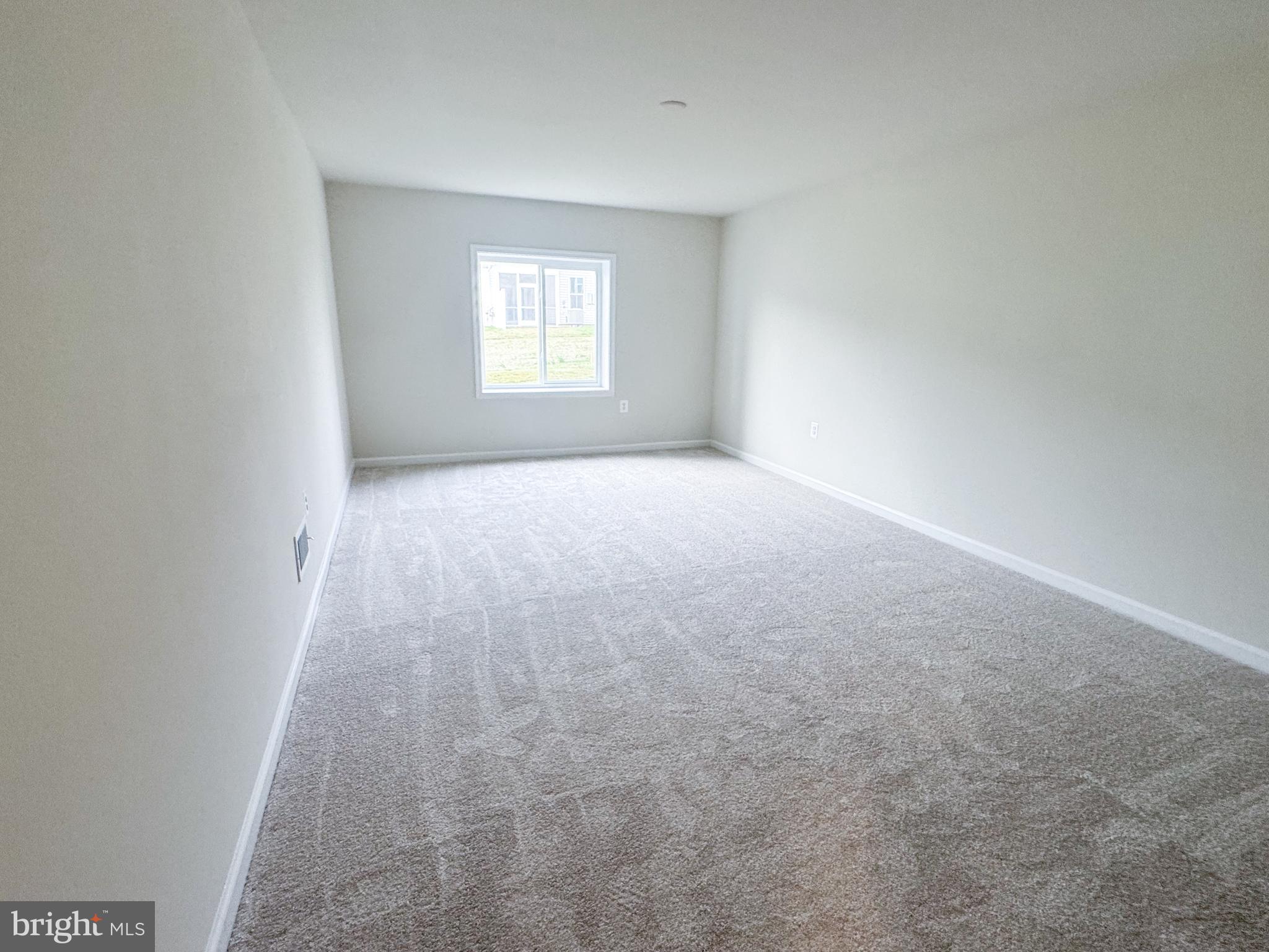 HIATT POINTE AT SNOWDEN BRIDGE - Residential