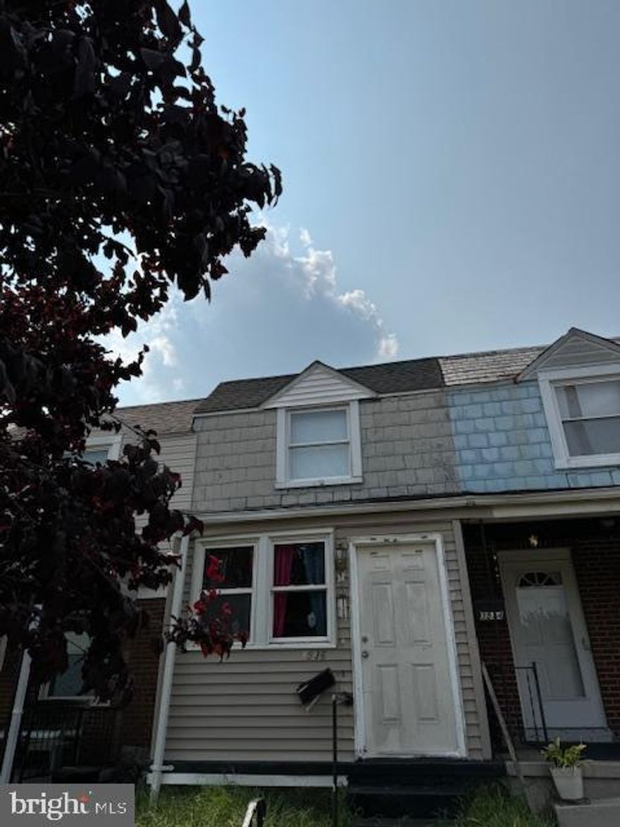 fully rehabbed 3 bedrooms 2 full bath townhouse with wood floor, central air, washer and dryer, fenced back yard with patio etc. serious inquiries only.