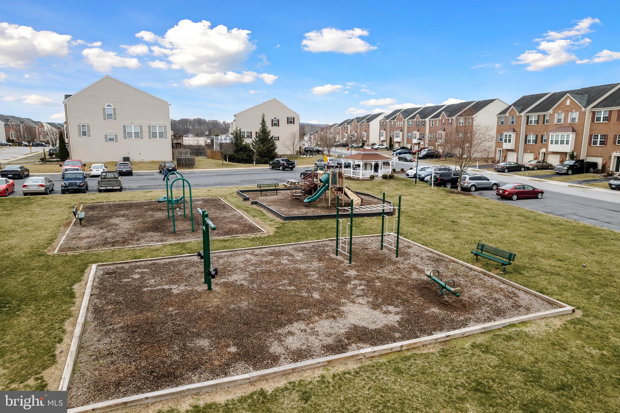 WINDMILL CROSSING - Residential