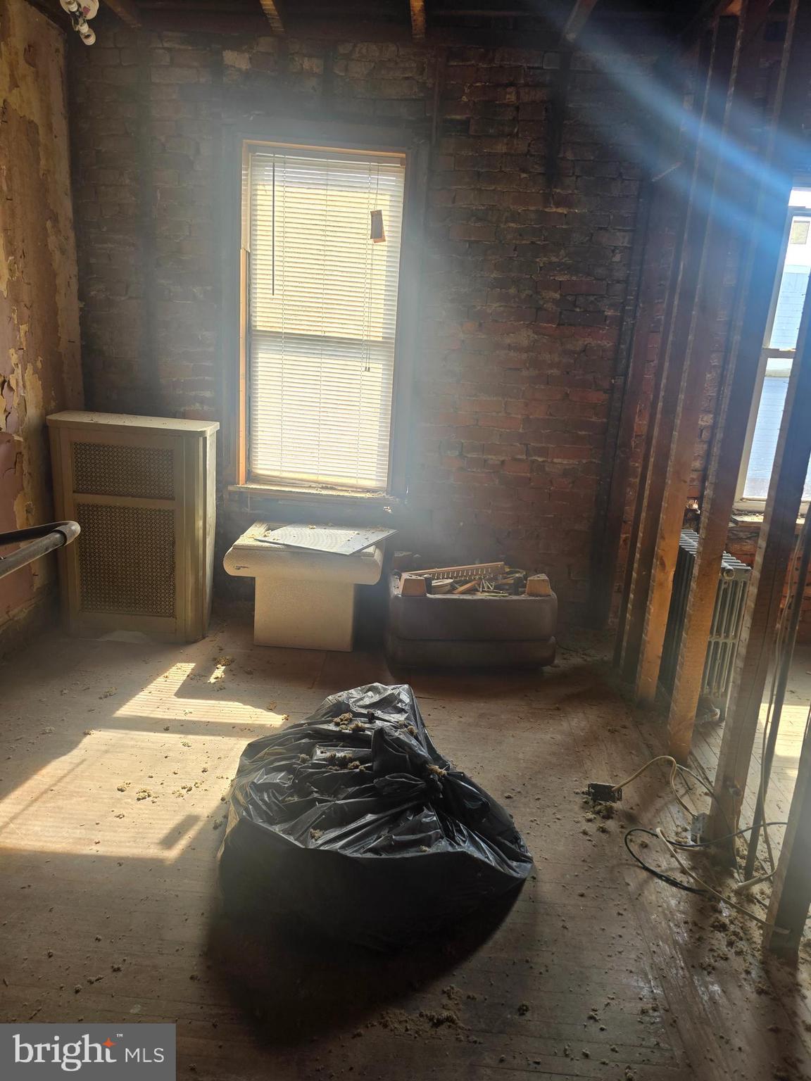 COBBS CREEK - Residential