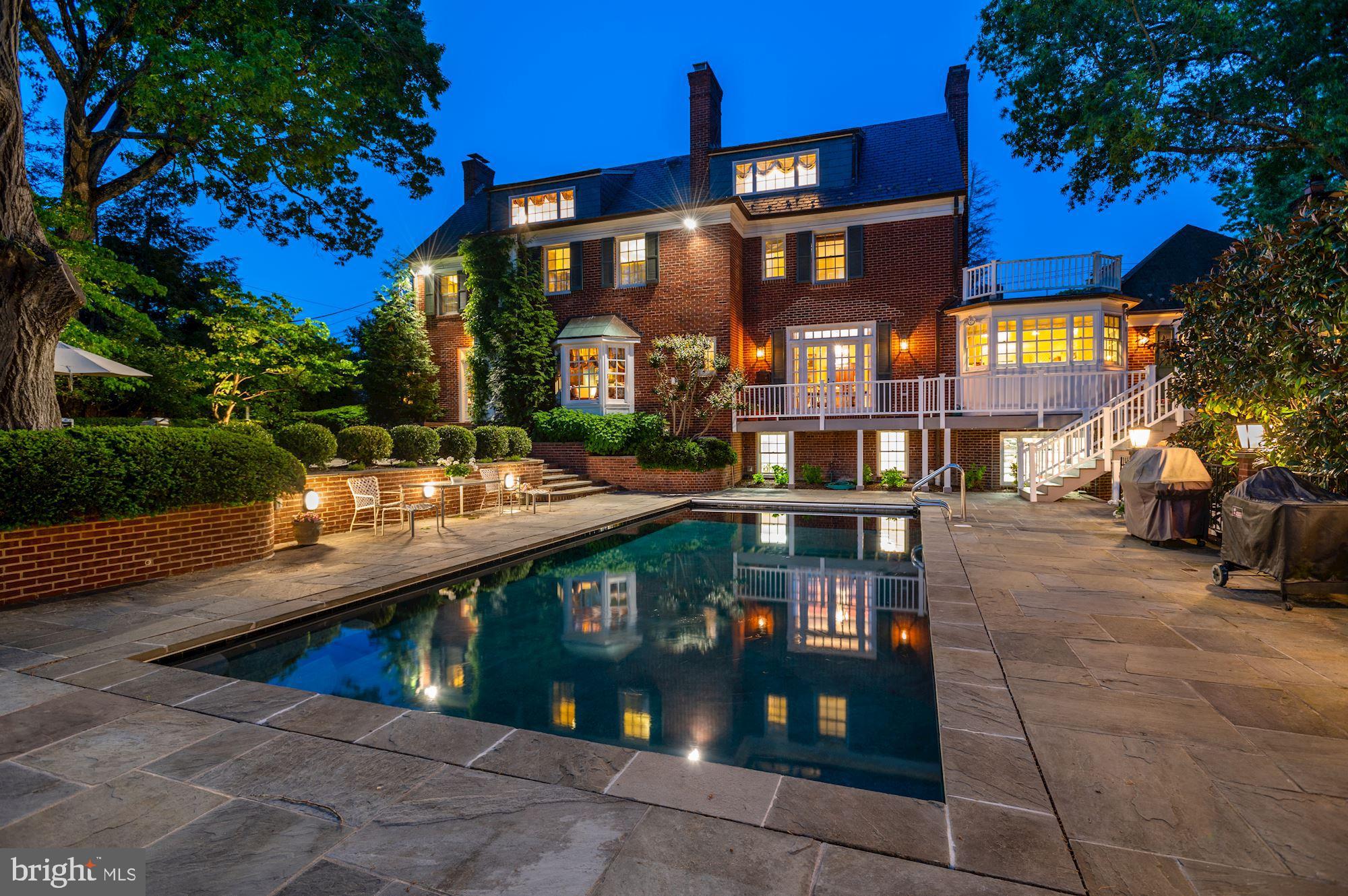 SPRING VALLEY - Residential