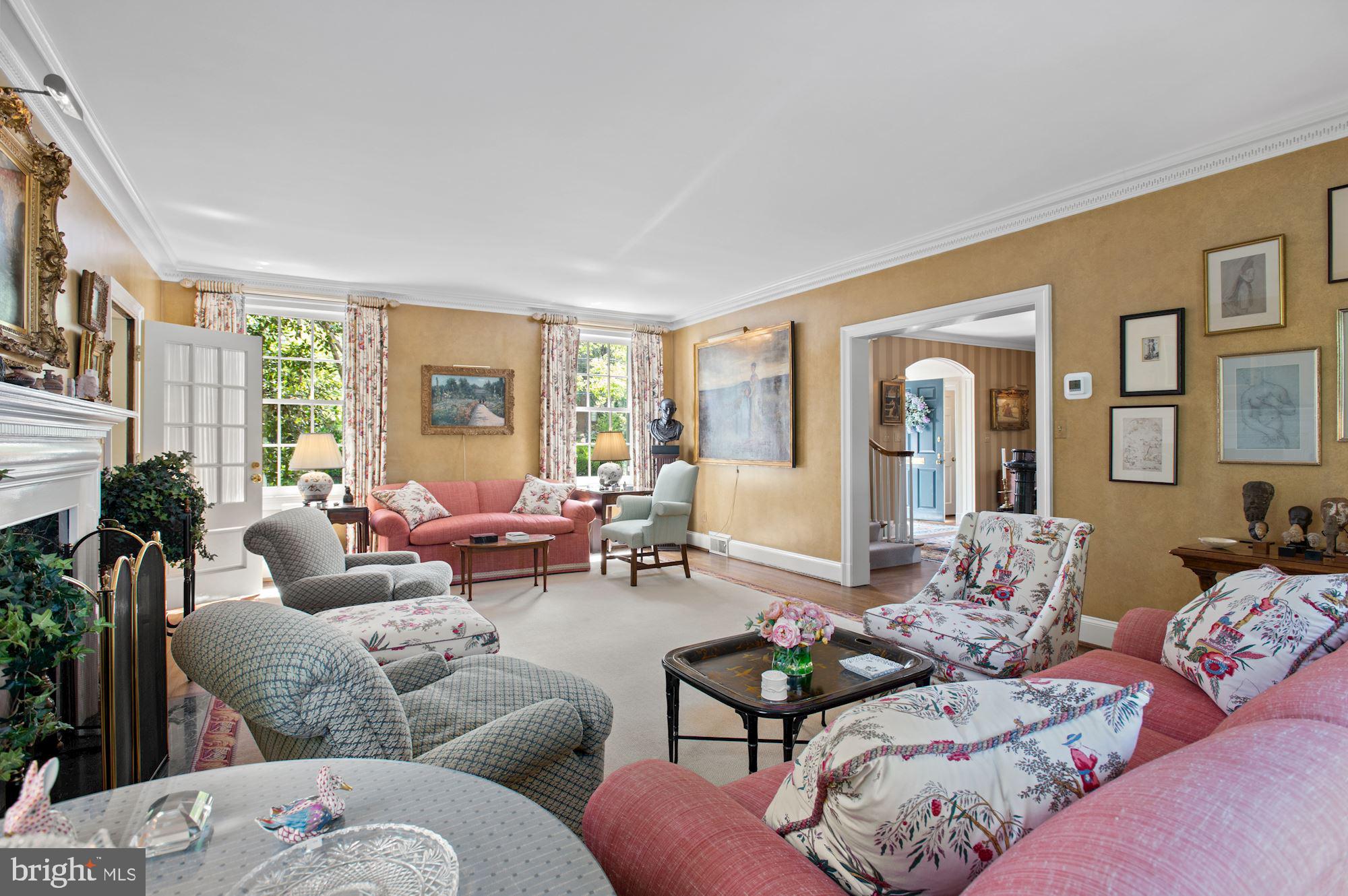 SPRING VALLEY - Residential