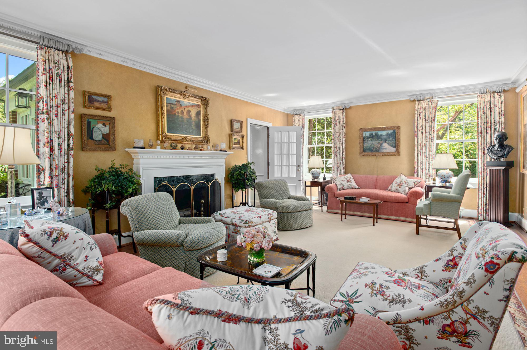 SPRING VALLEY - Residential