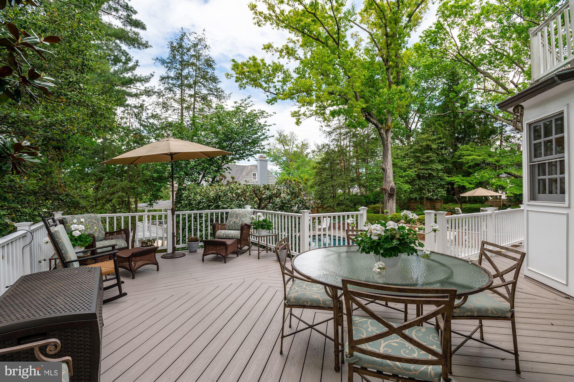 SPRING VALLEY - Residential