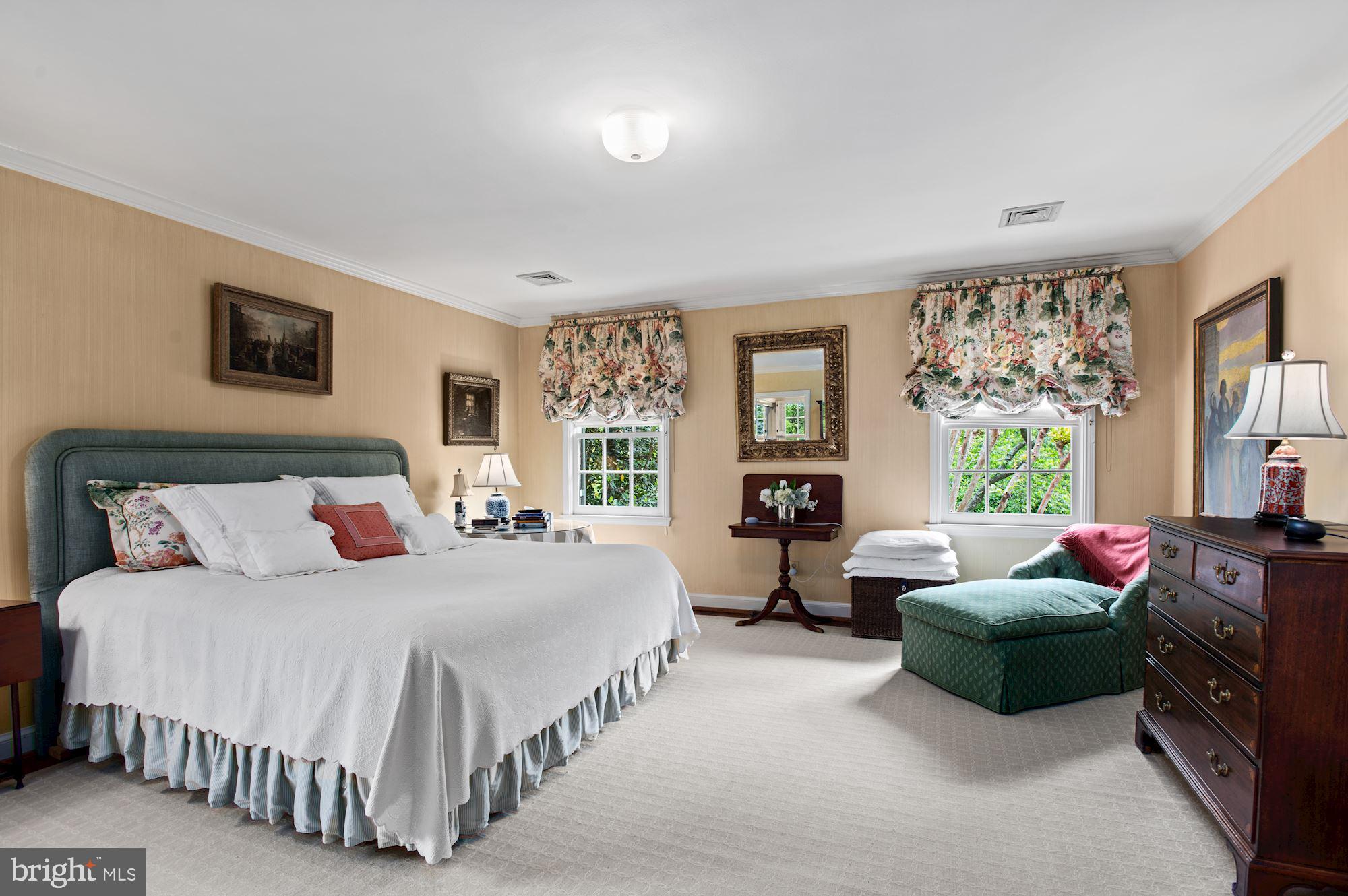 SPRING VALLEY - Residential